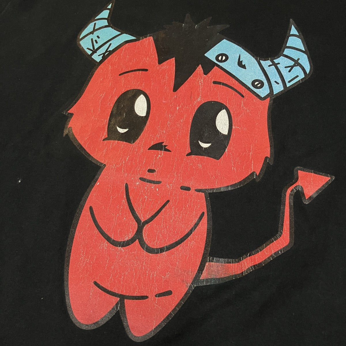 レッドデビルプリントTシャツ
