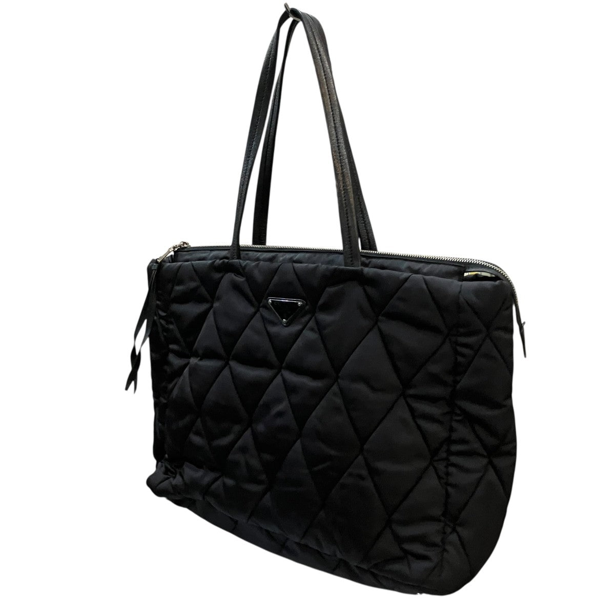 Re-Nylon パデッドトートバッグ