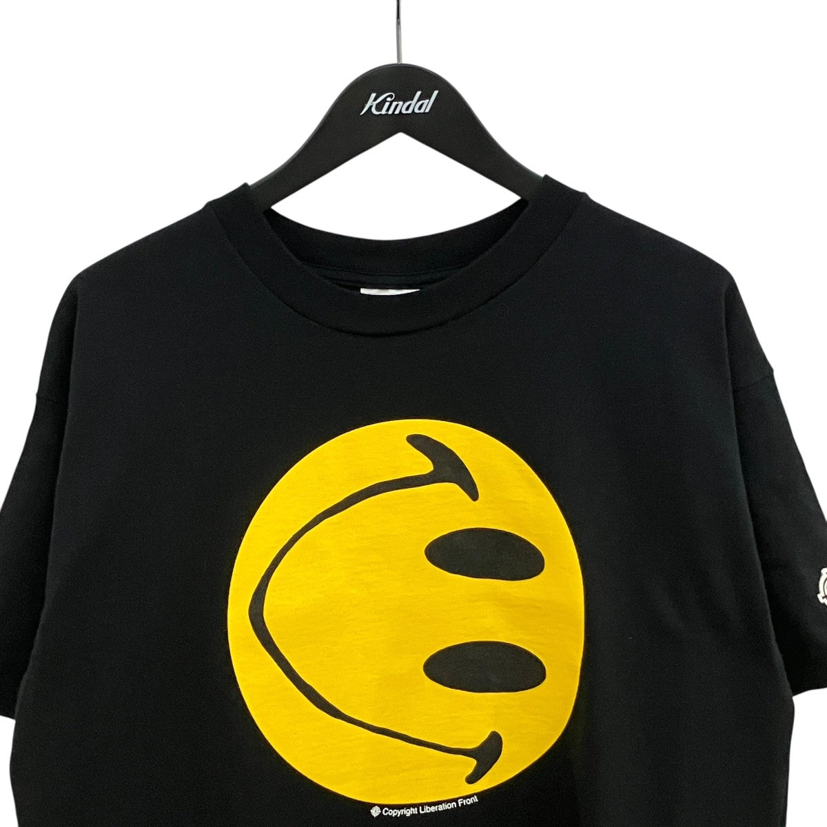 READYMADE(レディメイド) 「CLF SIMILE TEE」スマイルプリントTシャツ