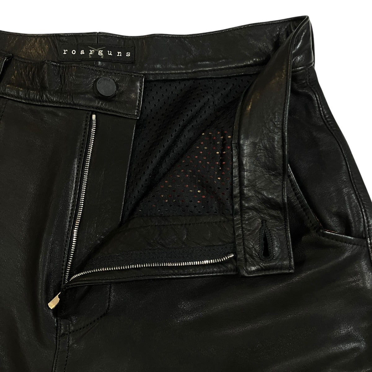 roarguns(ロアーガンズ) COW LEATHER SHORTS CROSSGUN WAPPEN レザー