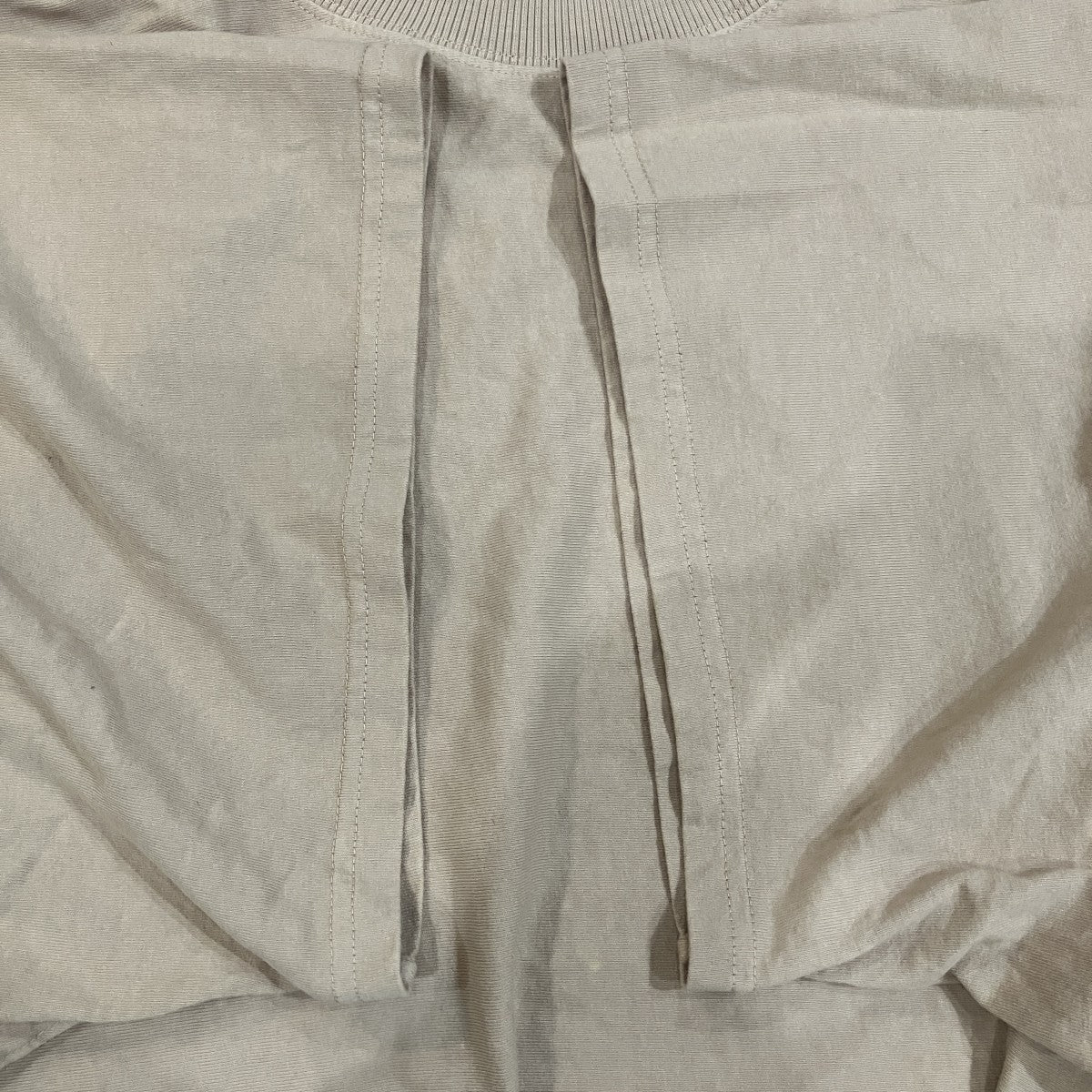 EMBROIDERED T-SHIRT クルーネックTシャツ