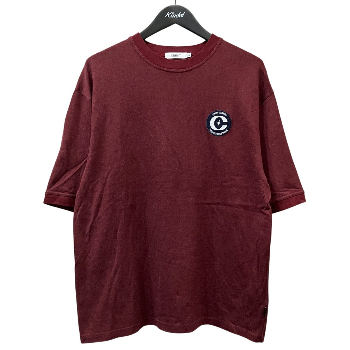 ワッペン付きTシャツ