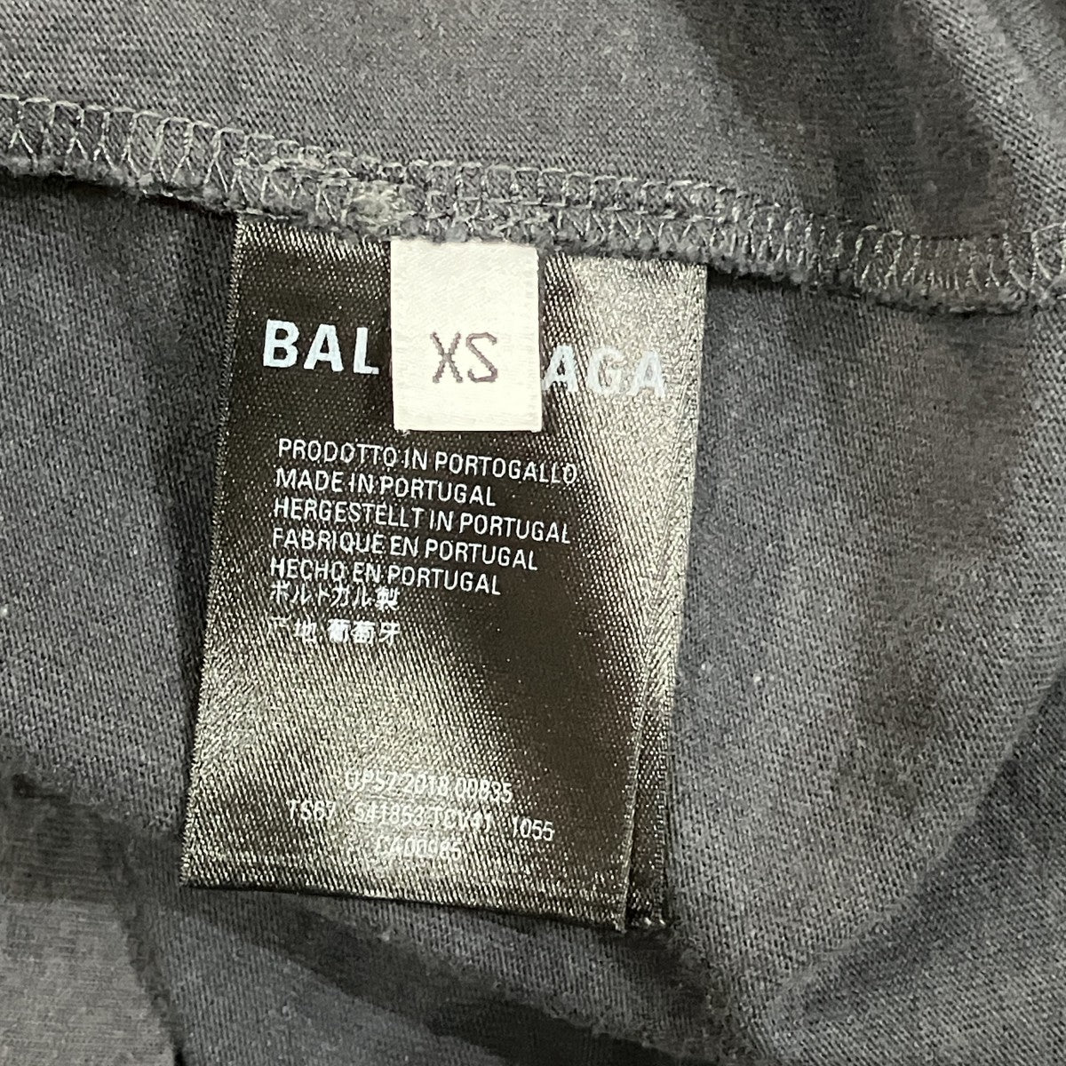 クルーネックTシャツ