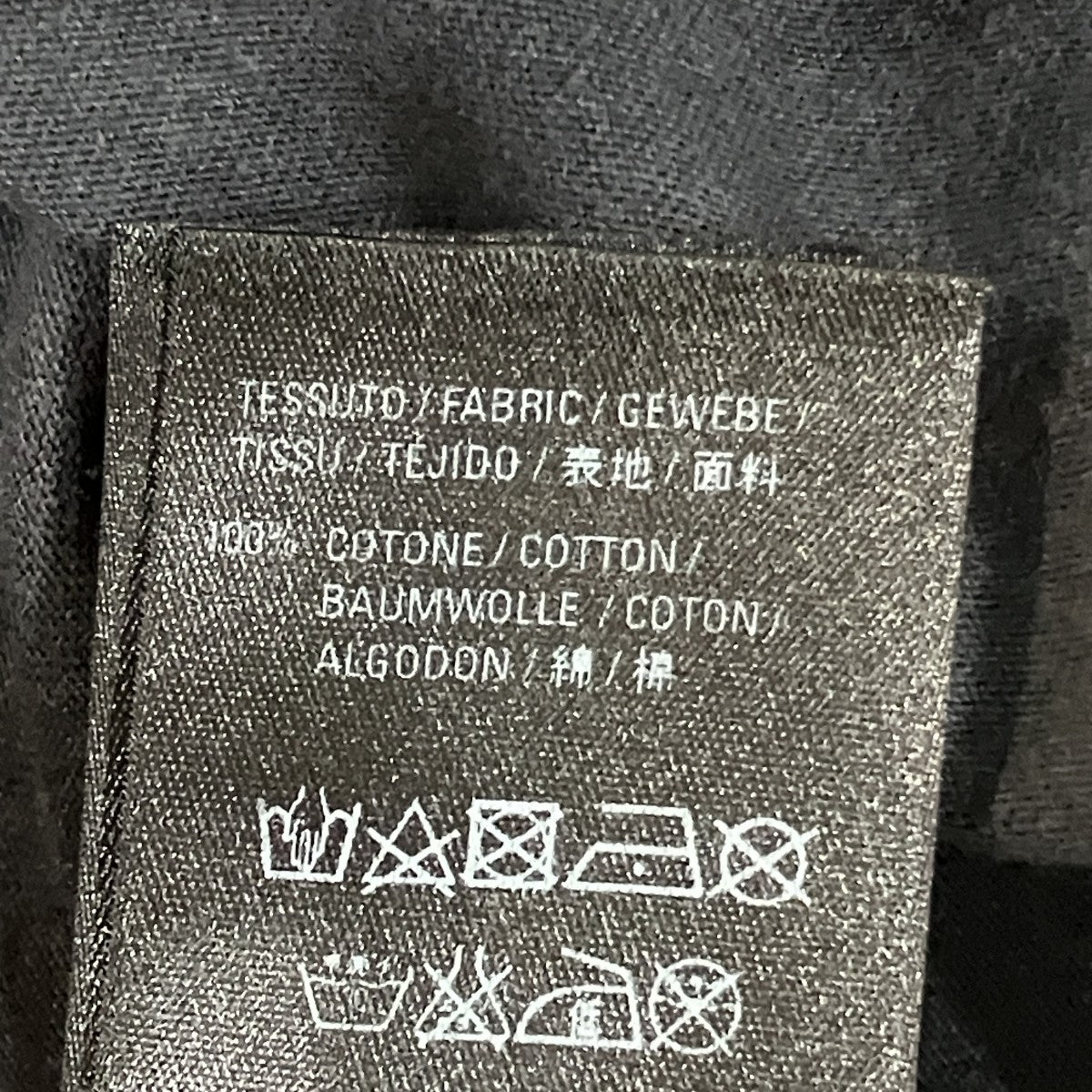 クルーネックTシャツ