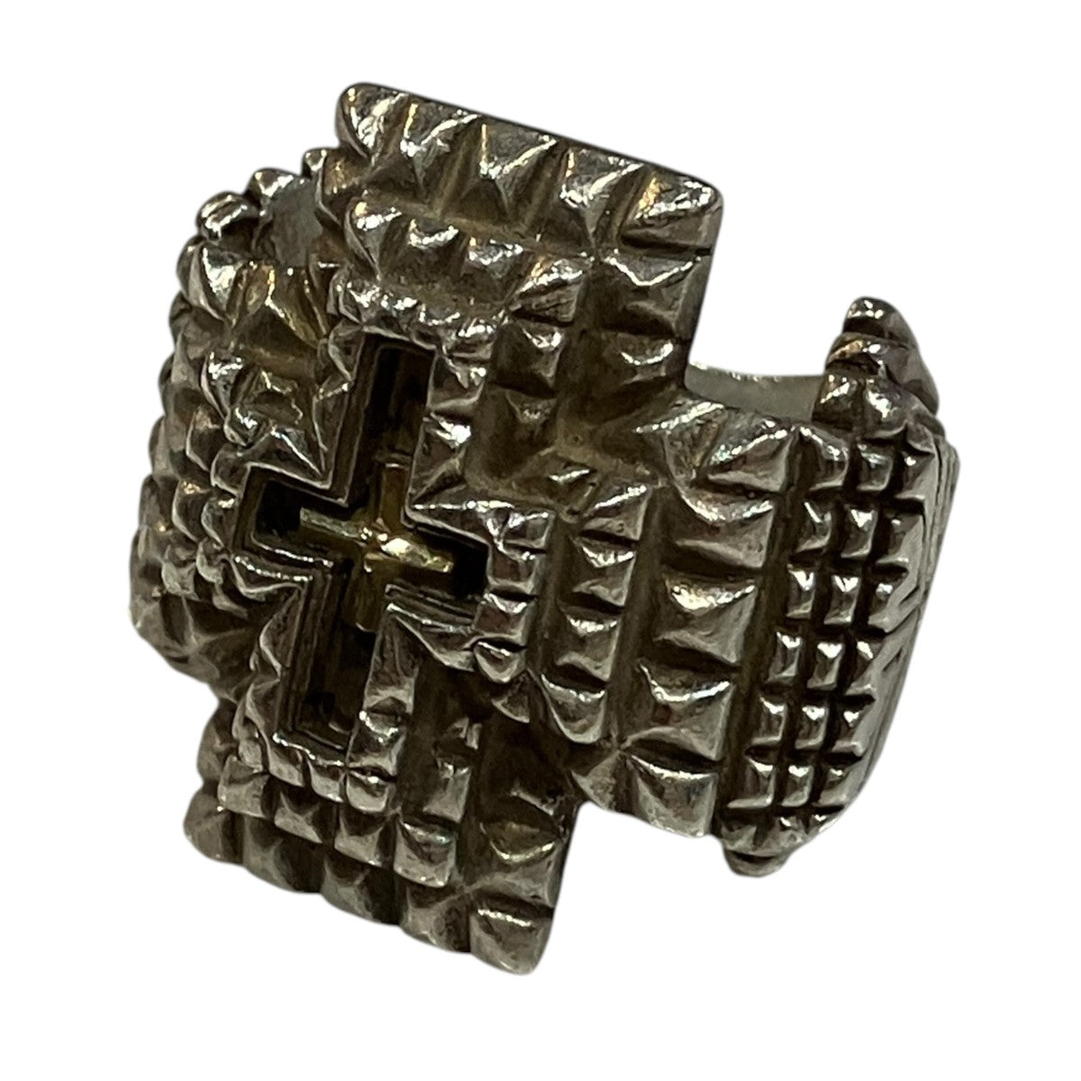 「Roots Of The Cross Ring」リング