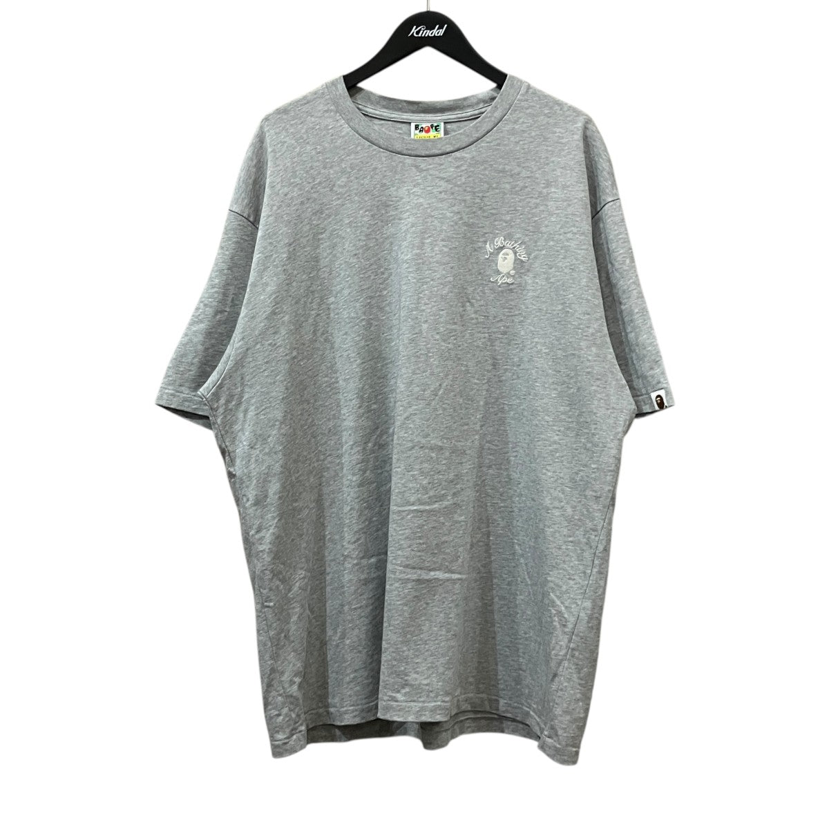 フロント刺繍Tシャツ