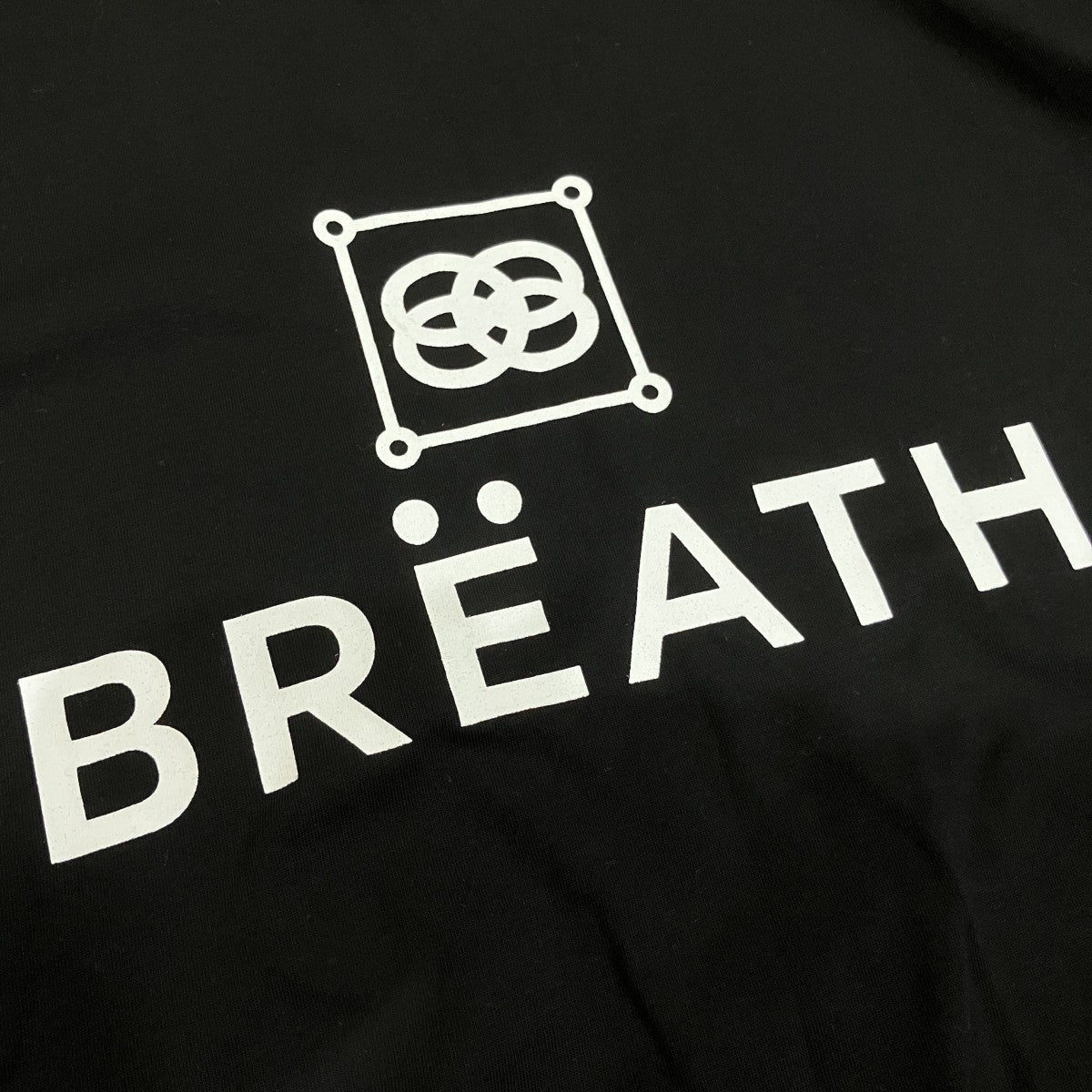 「CREST LOGO TEE」プリントTシャツBR25SS-C5030