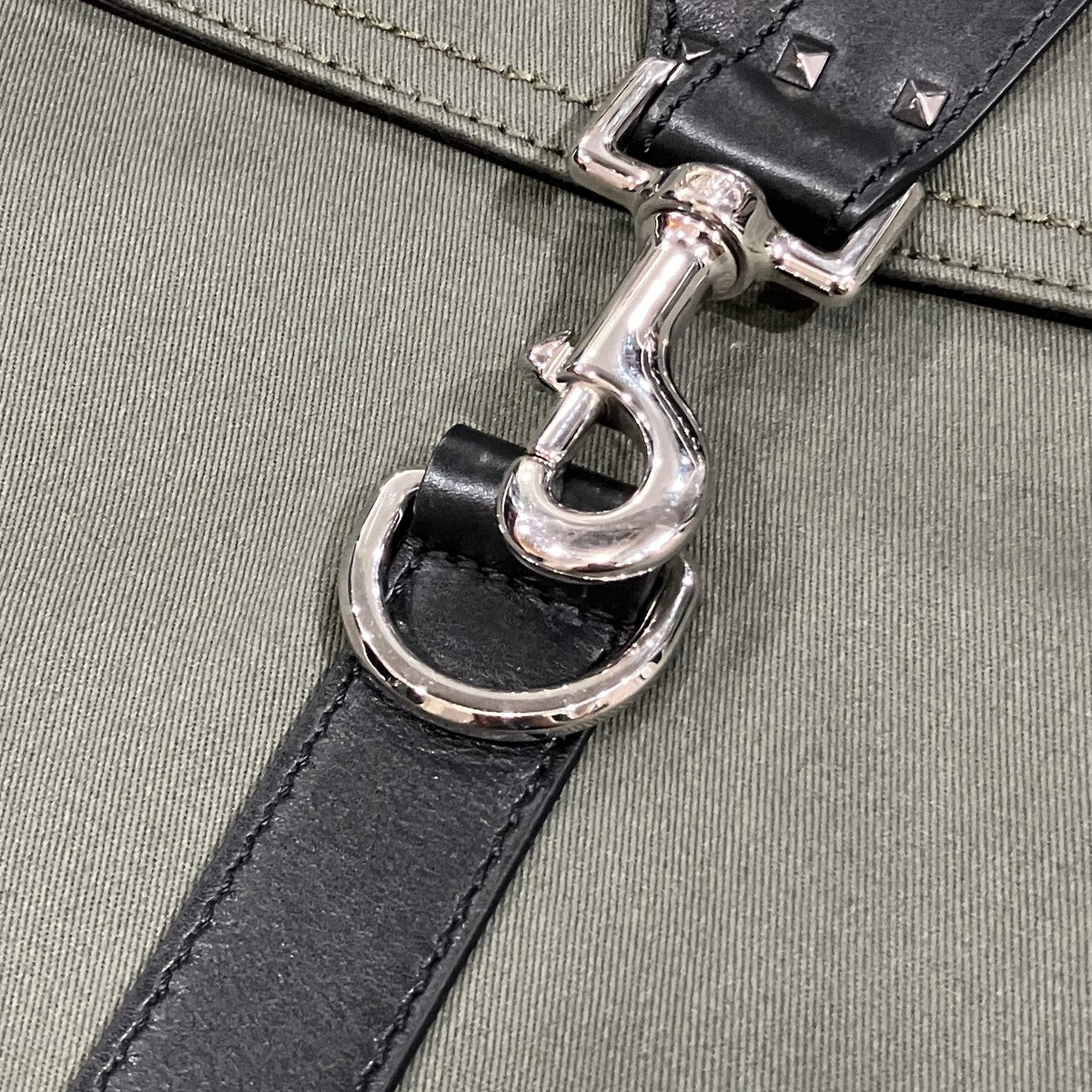 VALENTINO リュック 古着・中古-6枚目のアイテム画像