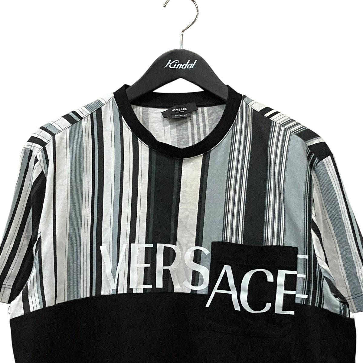 VERSACE ボーダーロゴTシャツA89002 古着・中古-3枚目のアイテム画像