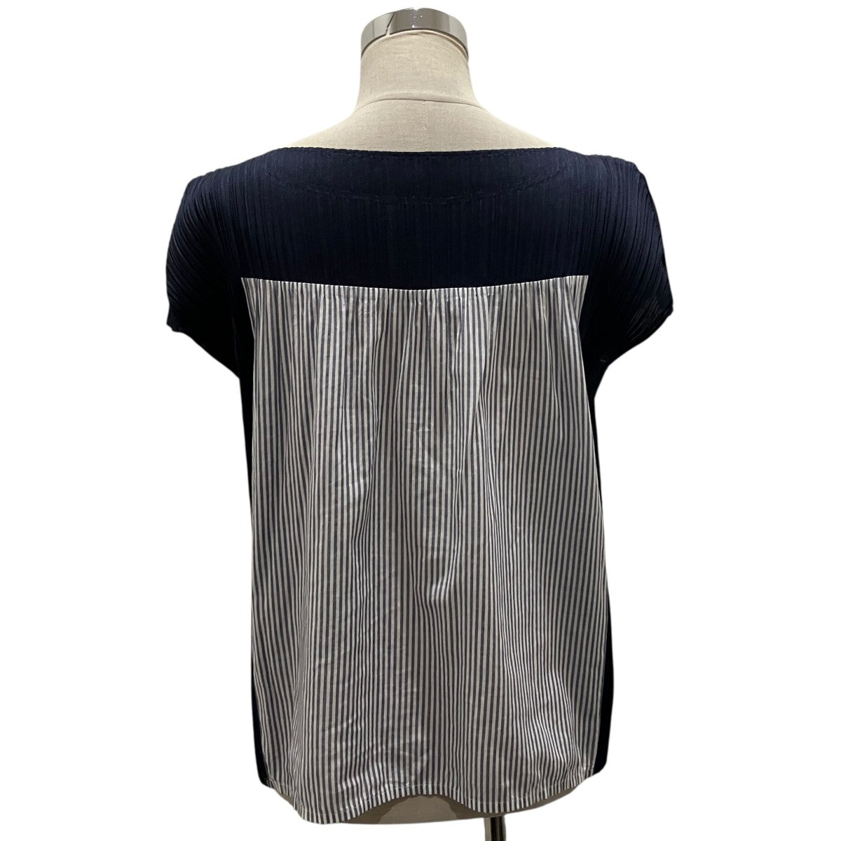 PLEATS PLEASE プリーツプリーズ 異素材切替Tシャツ 3 PLEATS PLEASE(プリーツプリーズ) ストライプ切替プリーツカットソー