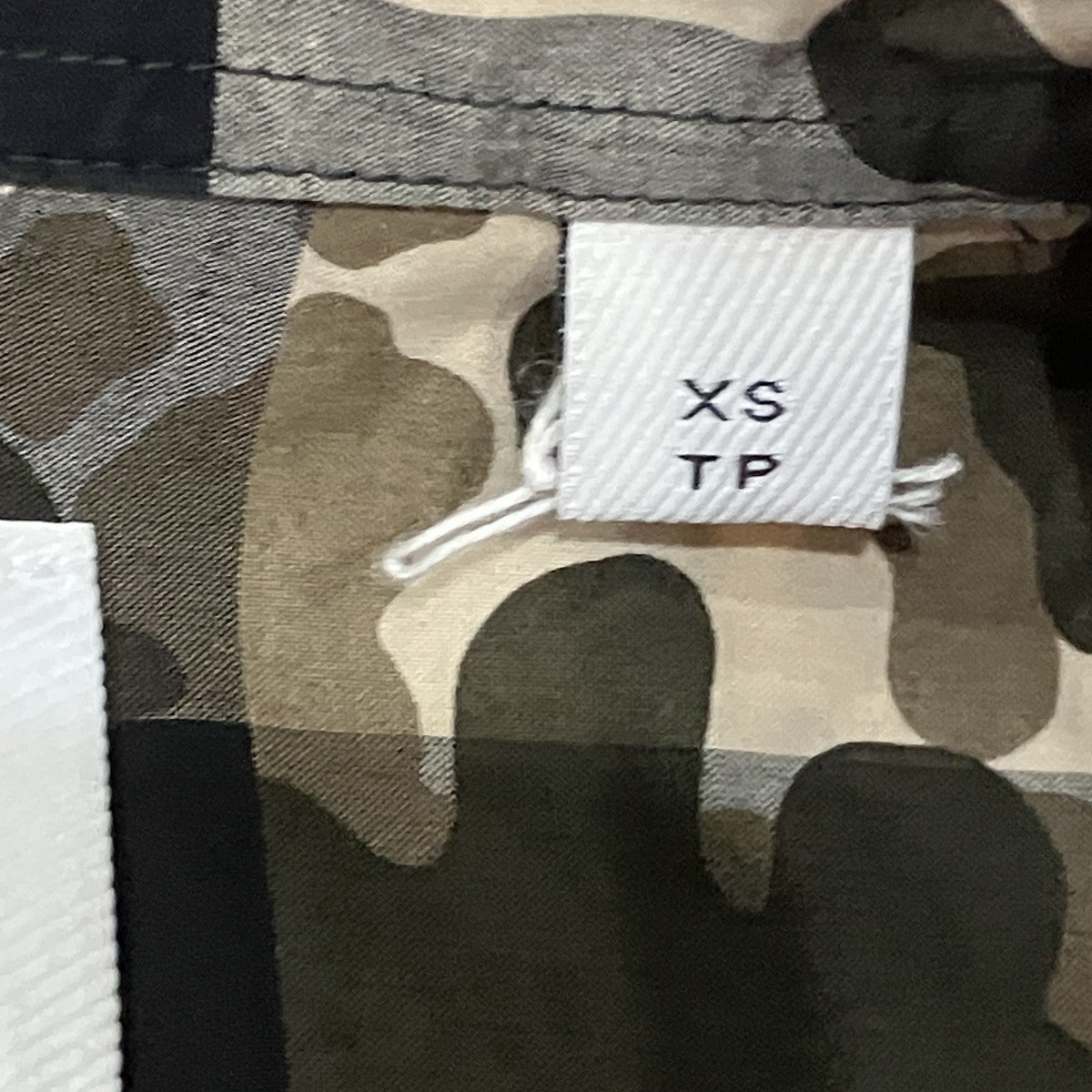 BURBERRY カモチェックシャツ 古着・中古-5枚目のアイテム画像