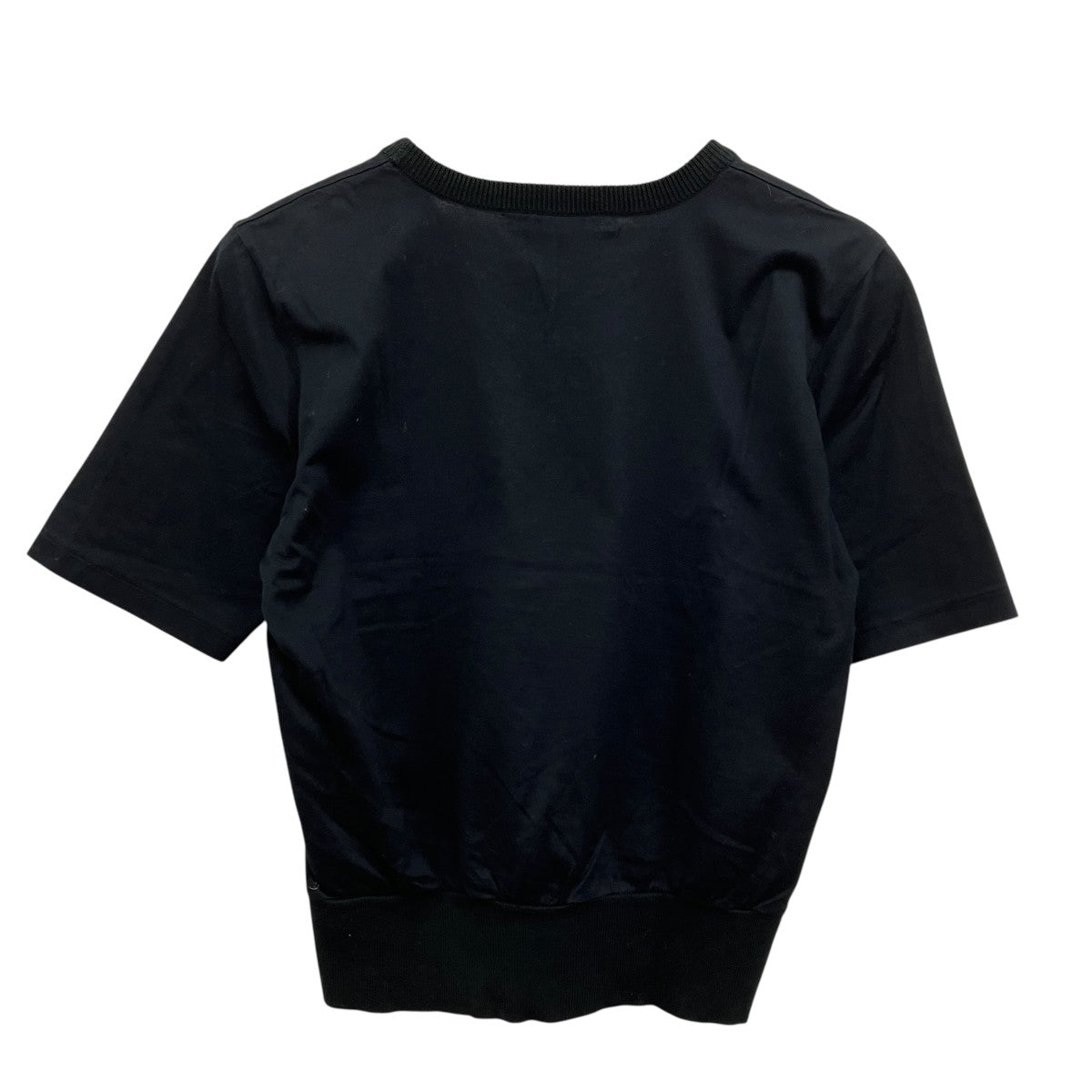 胸刺繍Tシャツ