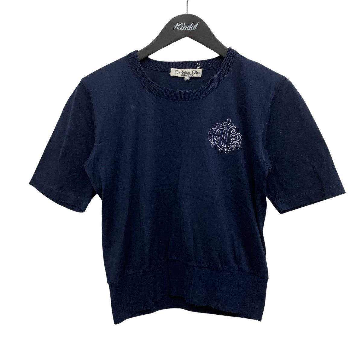 胸刺繍Tシャツ