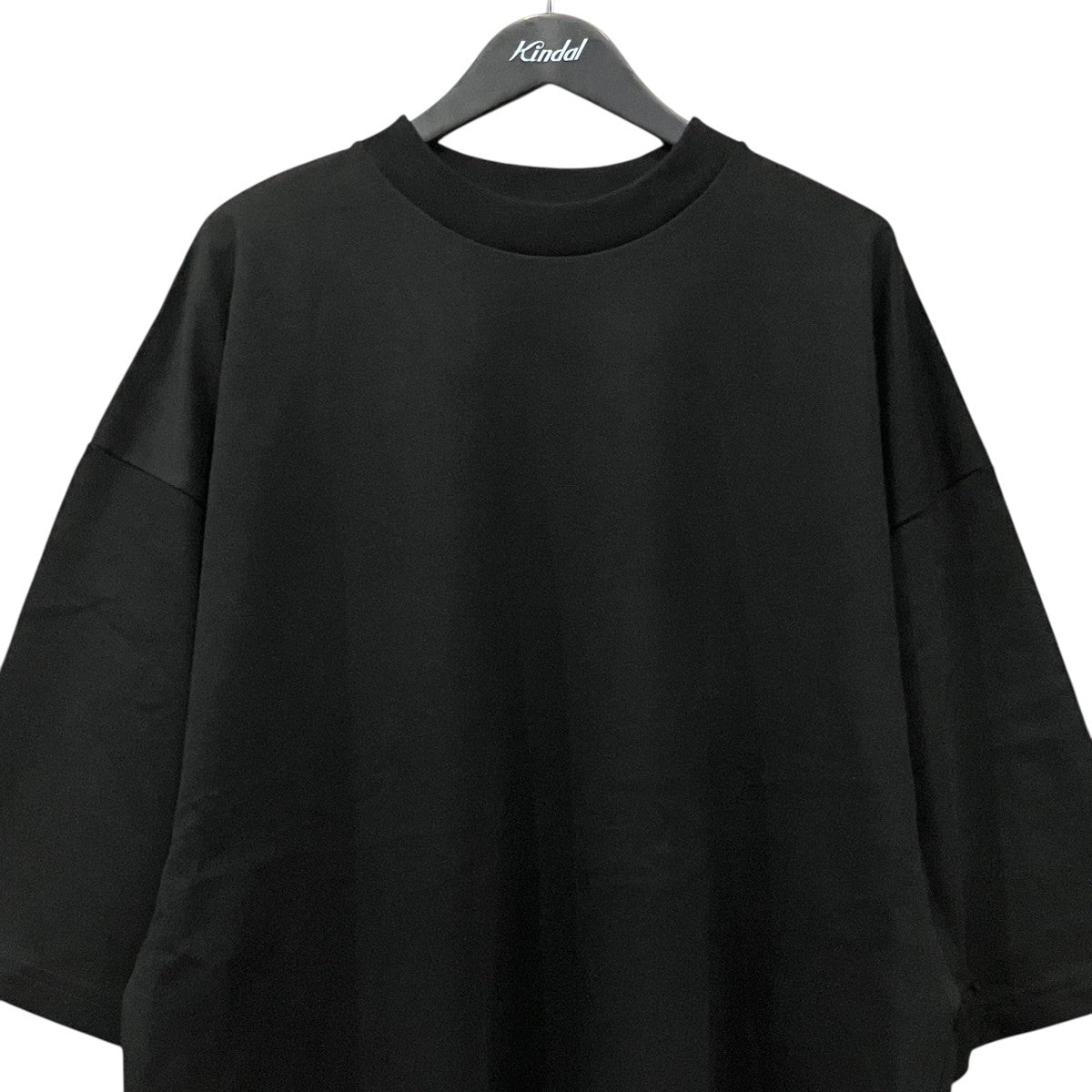 バックプリントTシャツ