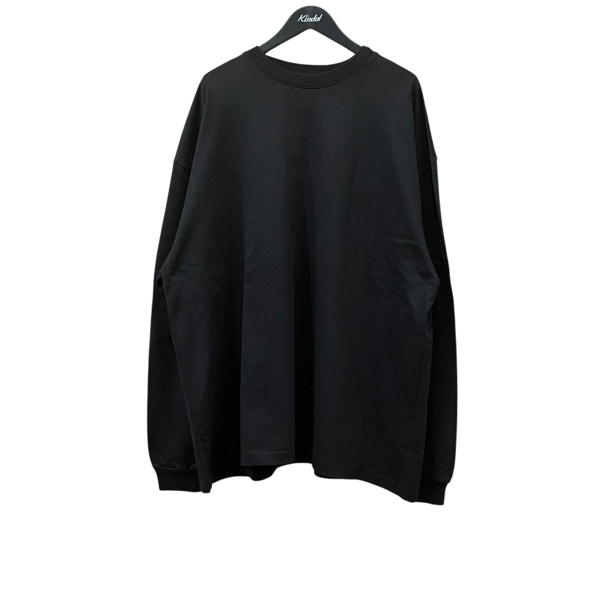 胸ロゴオーバーサイズ長袖Tシャツ