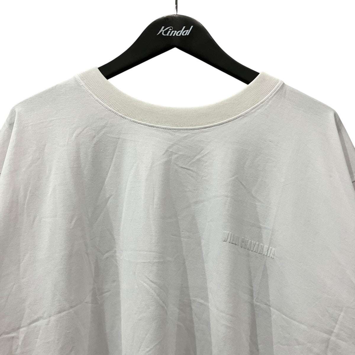胸ロゴTシャツ