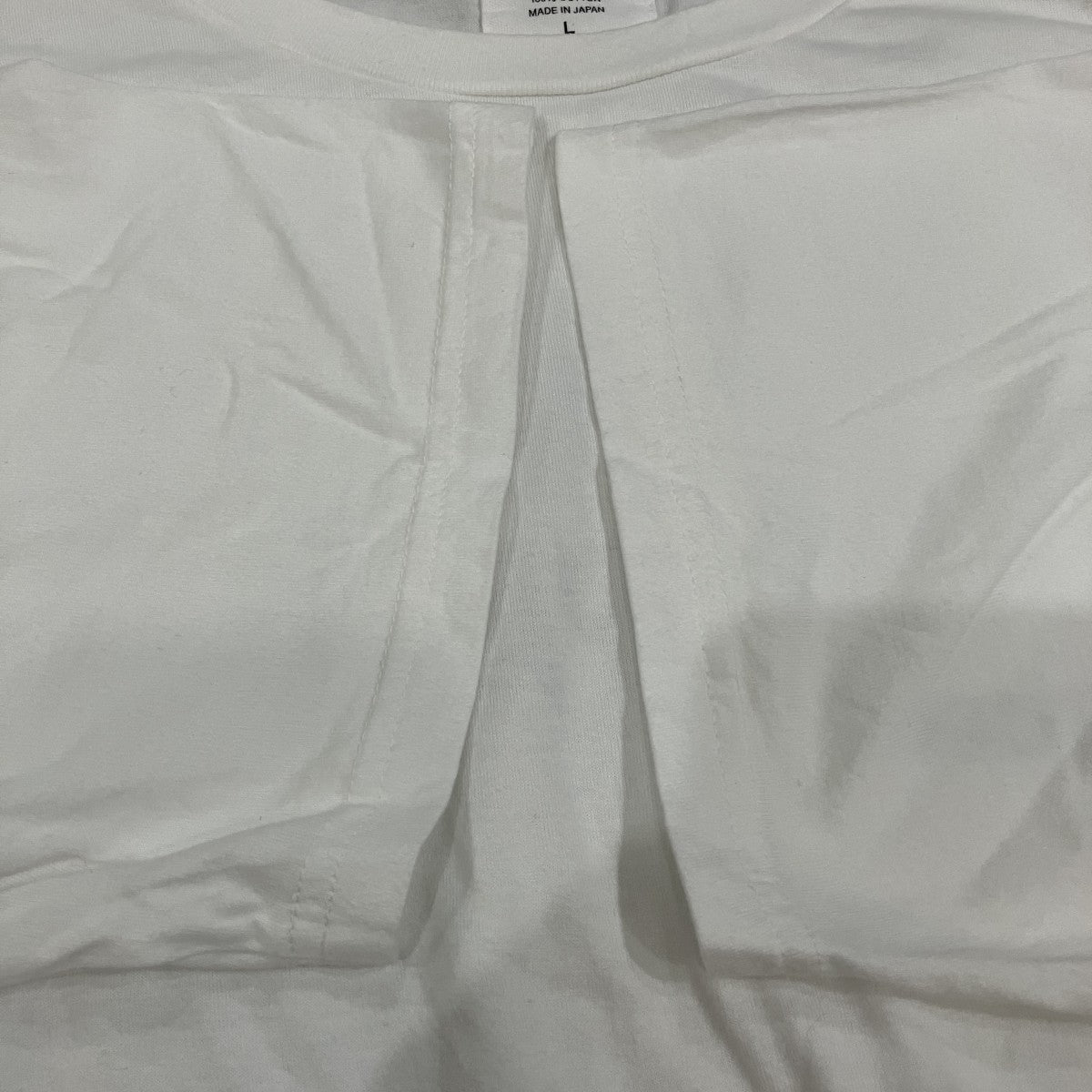 ロゴTシャツ