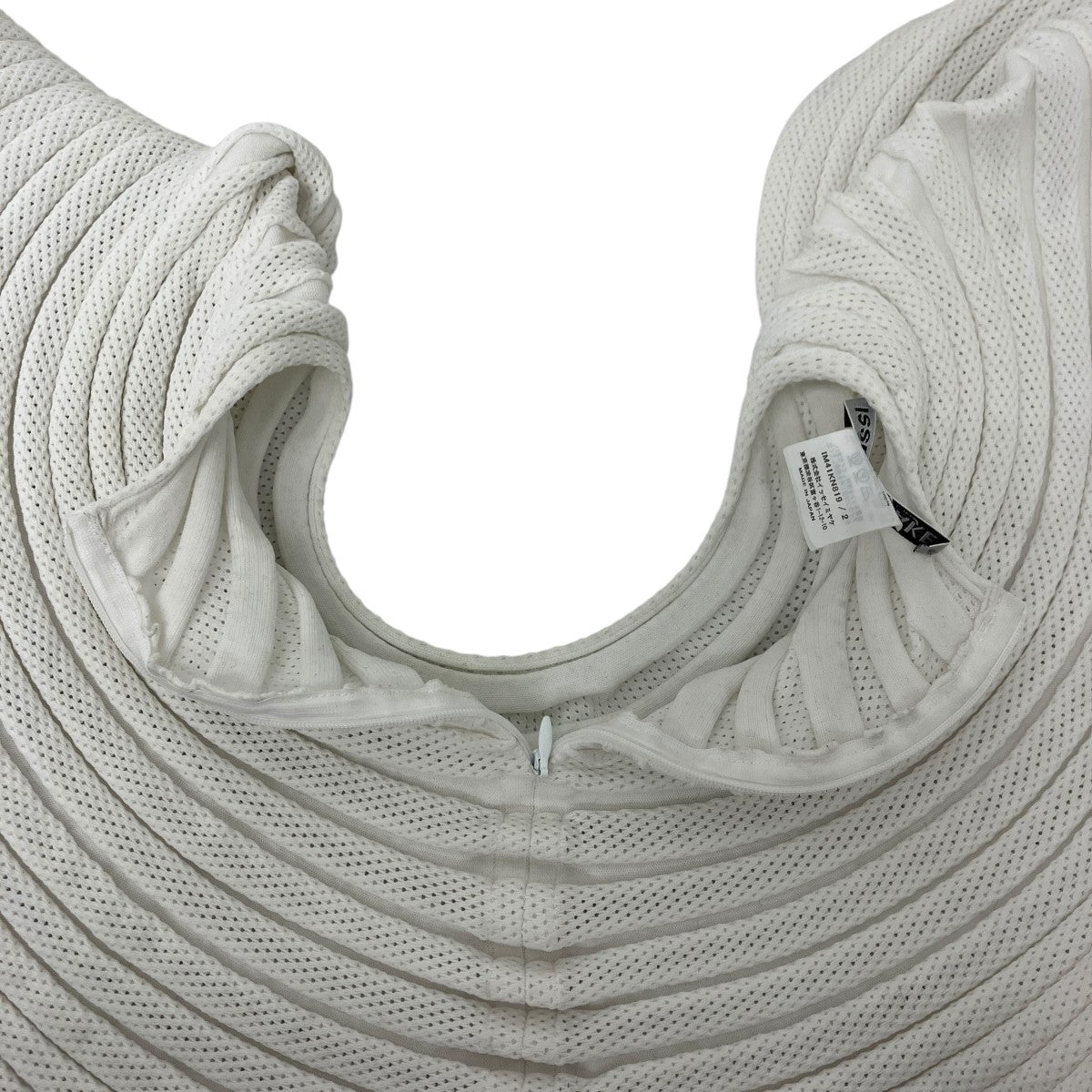 ISSEY MIYAKE INFINITE 円形ニット 古着・中古-6枚目のアイテム画像