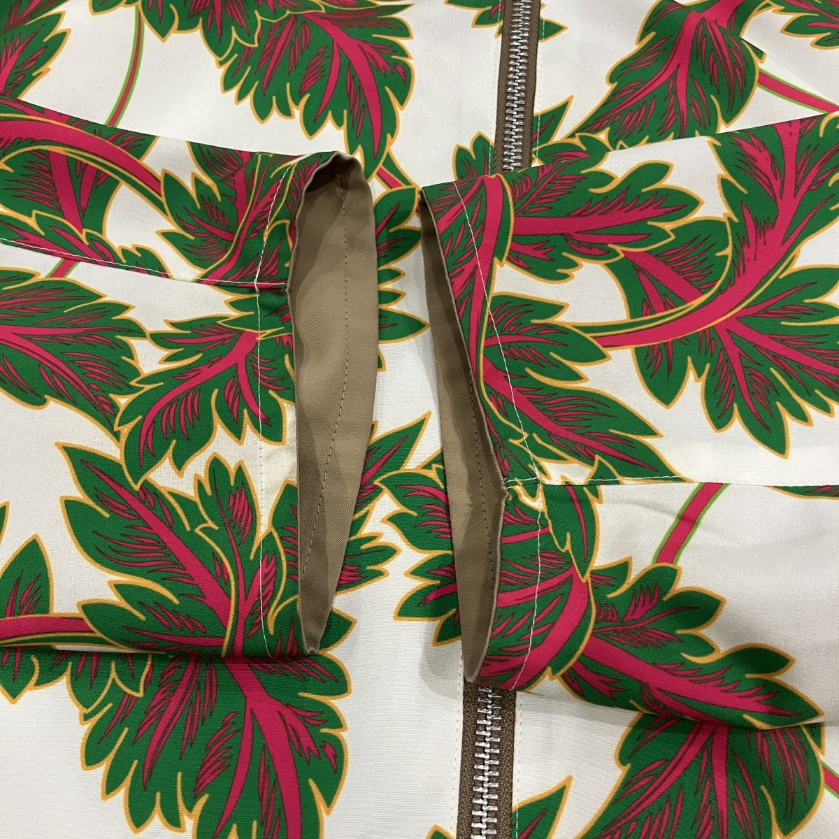 WHITE MOUNTAINEERING BOTANICAL PATTERN REVERSIBLE BLOUSON 古着・中古-8枚目のアイテム画像