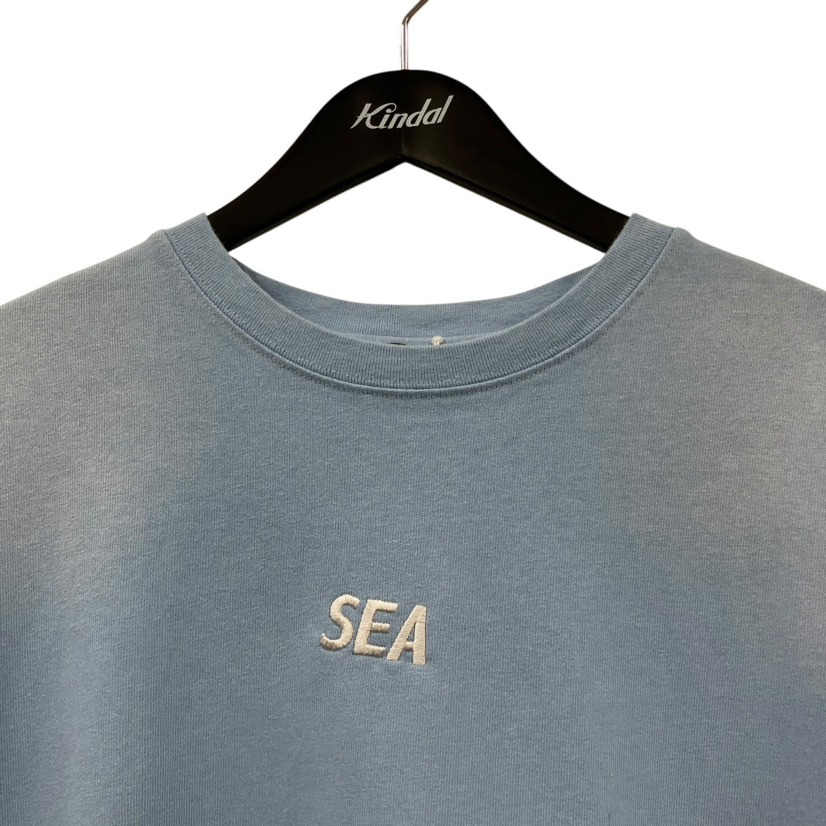 フロント刺繍Tシャツ