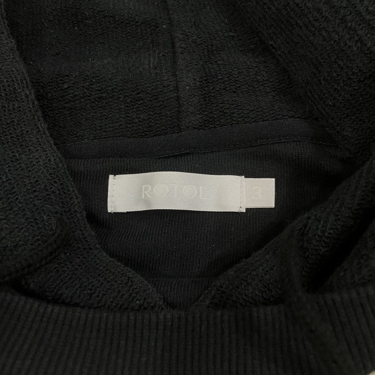 「SAMPLE」