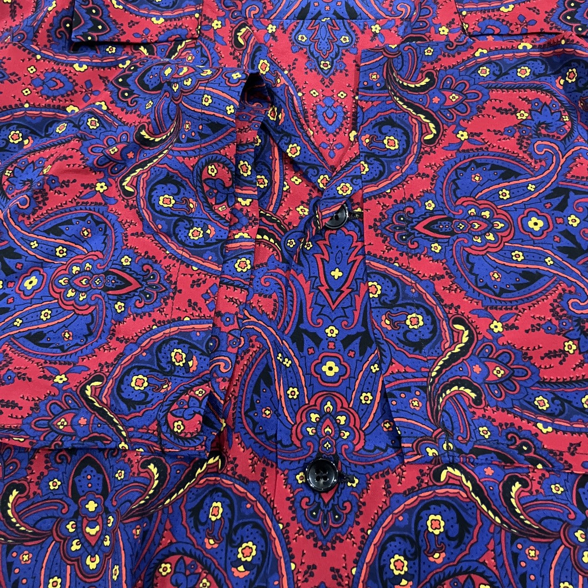 総柄シルクシャツ