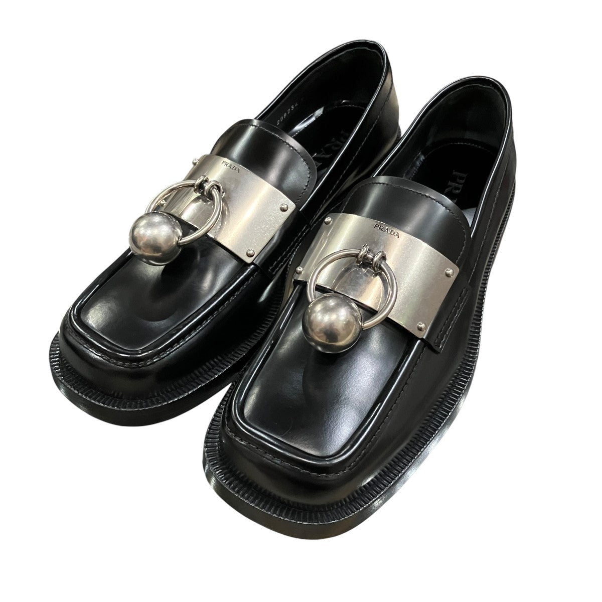 PRADA ローファー 古着・中古-1枚目のアイテム画像