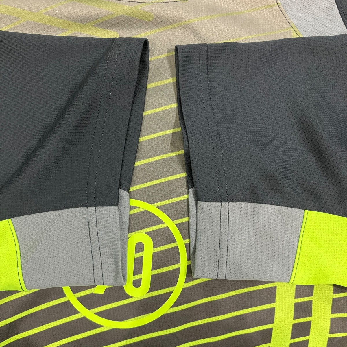 PALACE×NIKE TOTAL P90 Jersey 古着・中古-4枚目のアイテム画像