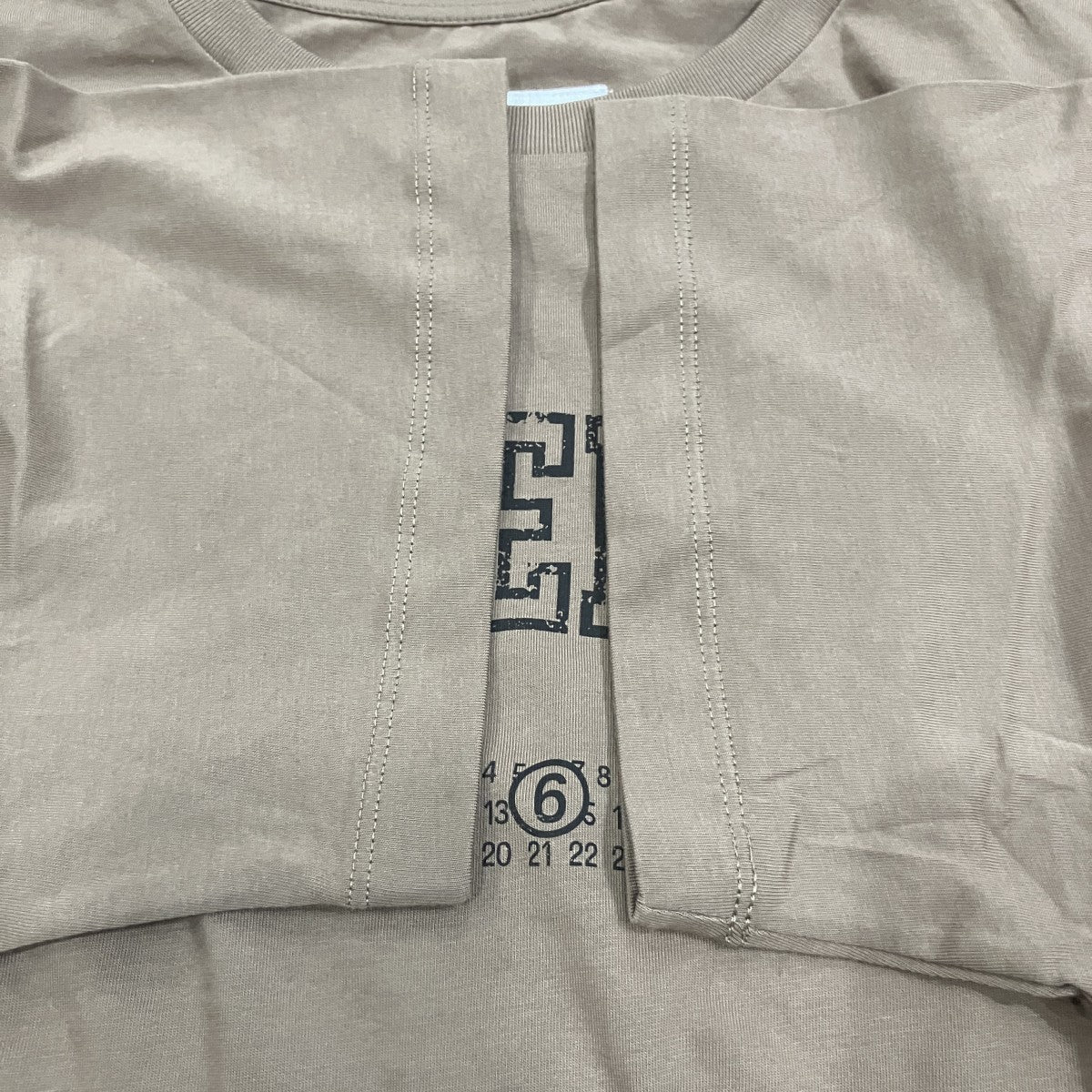 プリントTシャツ