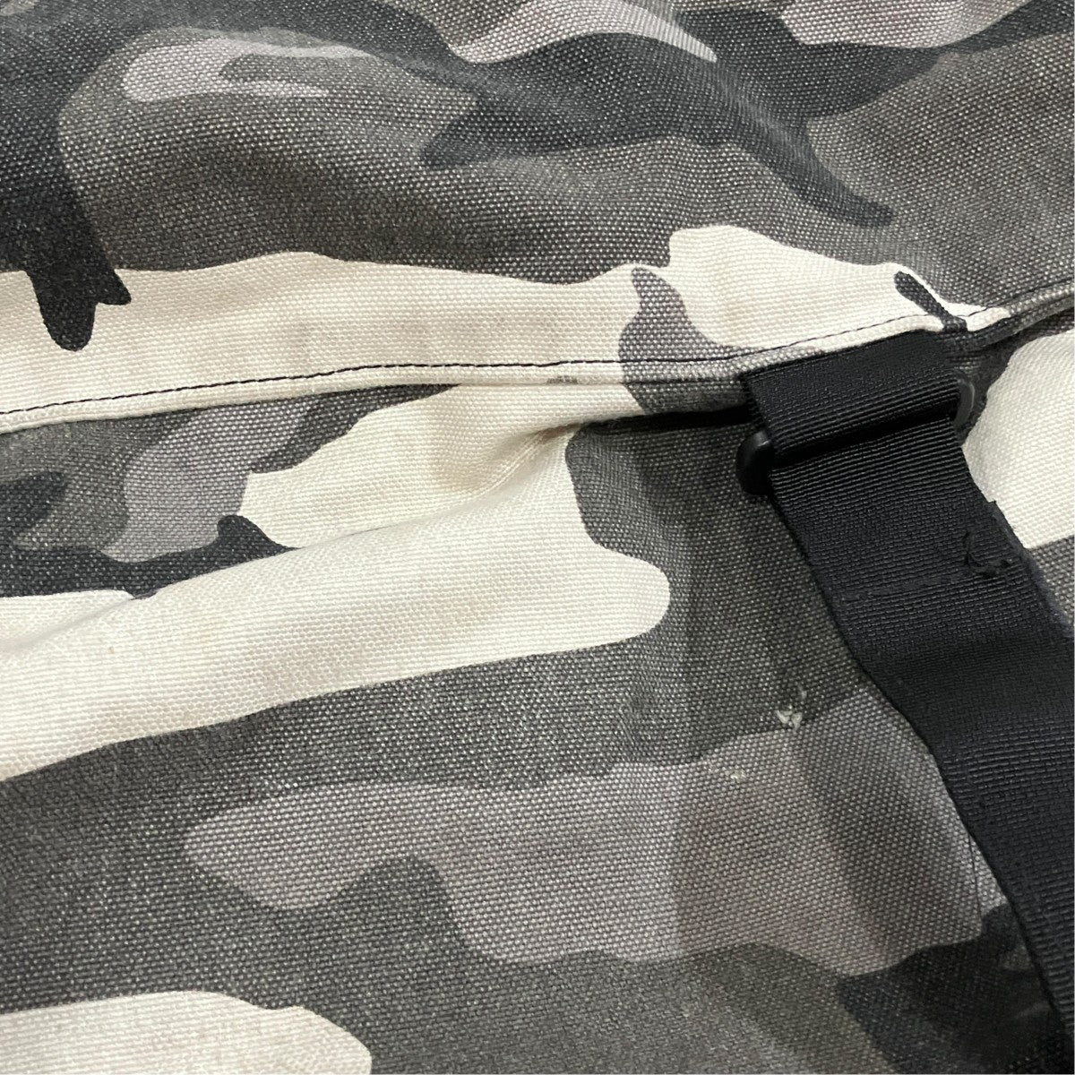 DUFFLE BAG カモフラ柄ダッフルボストンバッグ