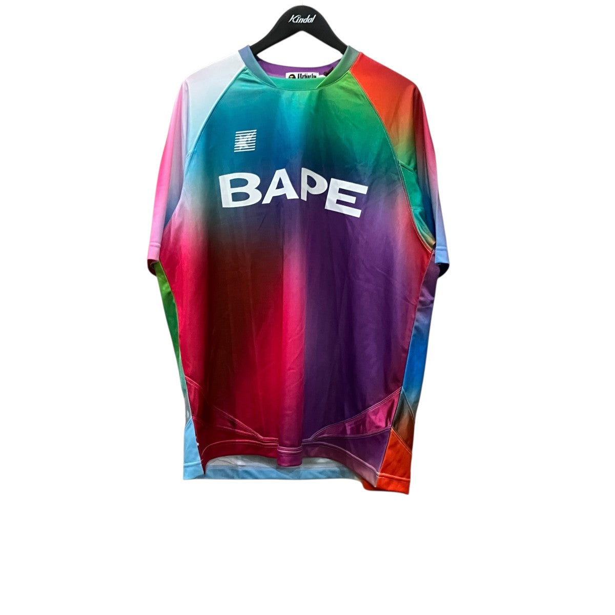 グラデーションフットボールTシャツ