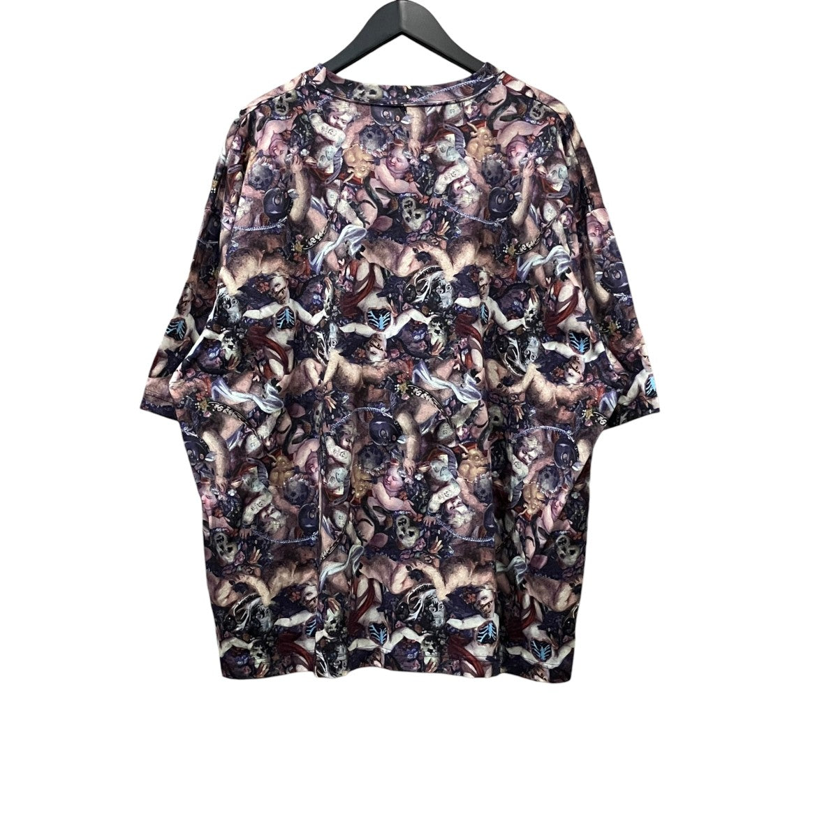総柄エンジェルプリントTシャツ