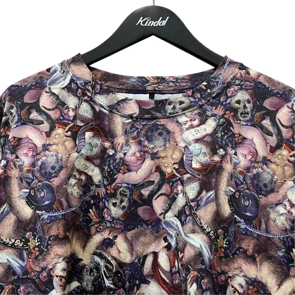 総柄エンジェルプリントTシャツ