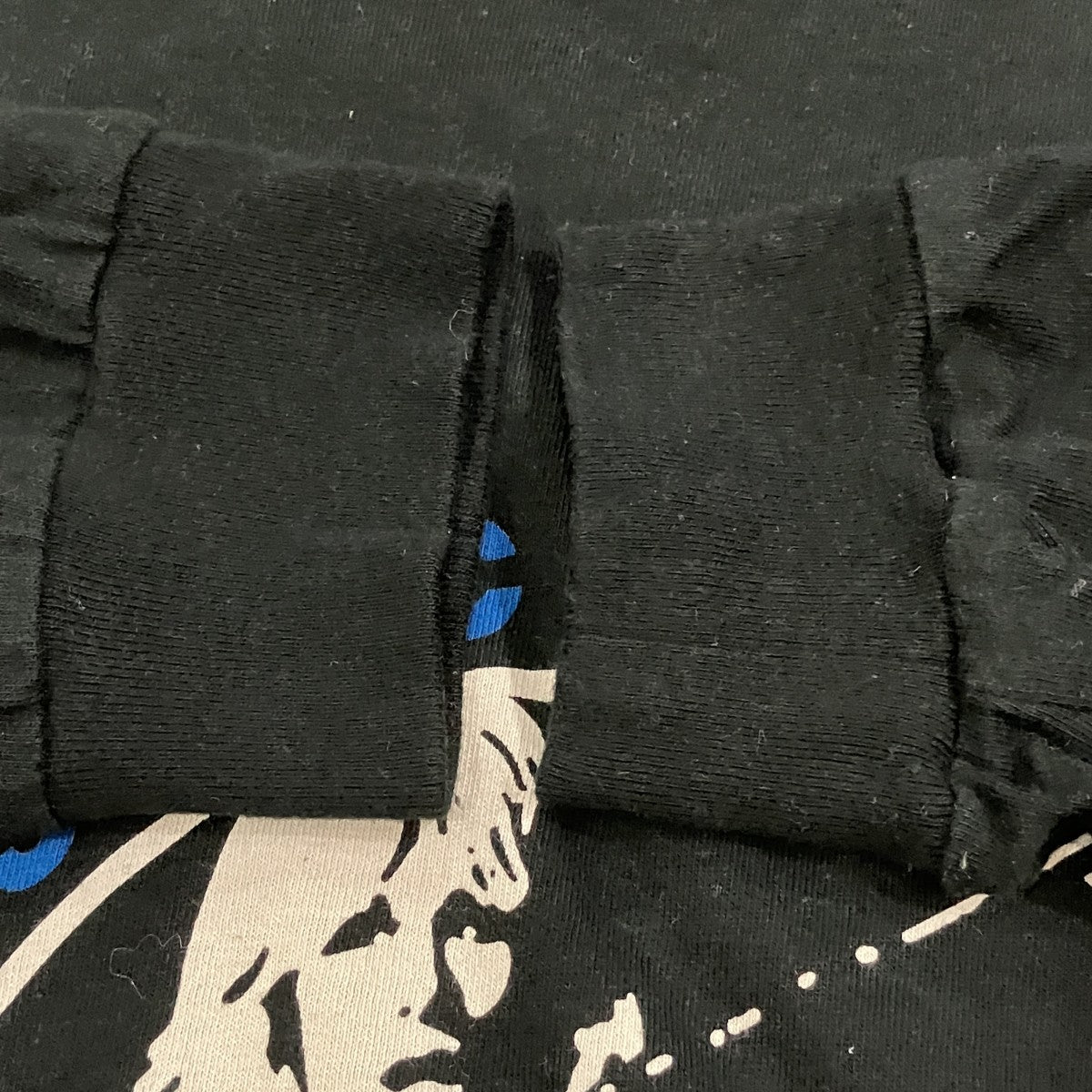 長袖Tシャツ