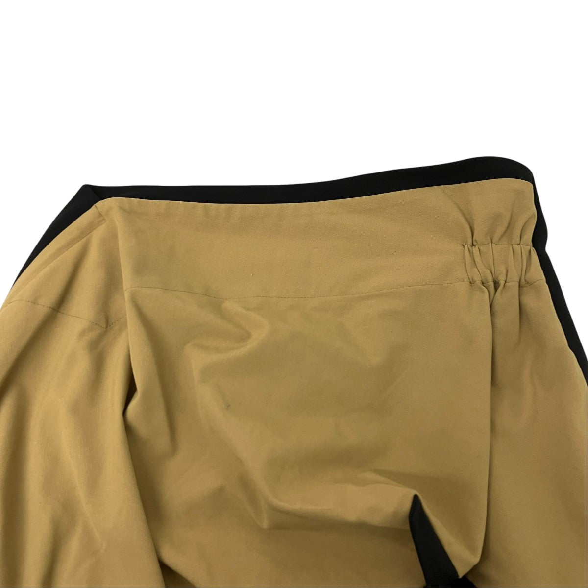 ISSEY MIYAKE 変形バイカラースカート 古着・中古-3枚目のアイテム画像