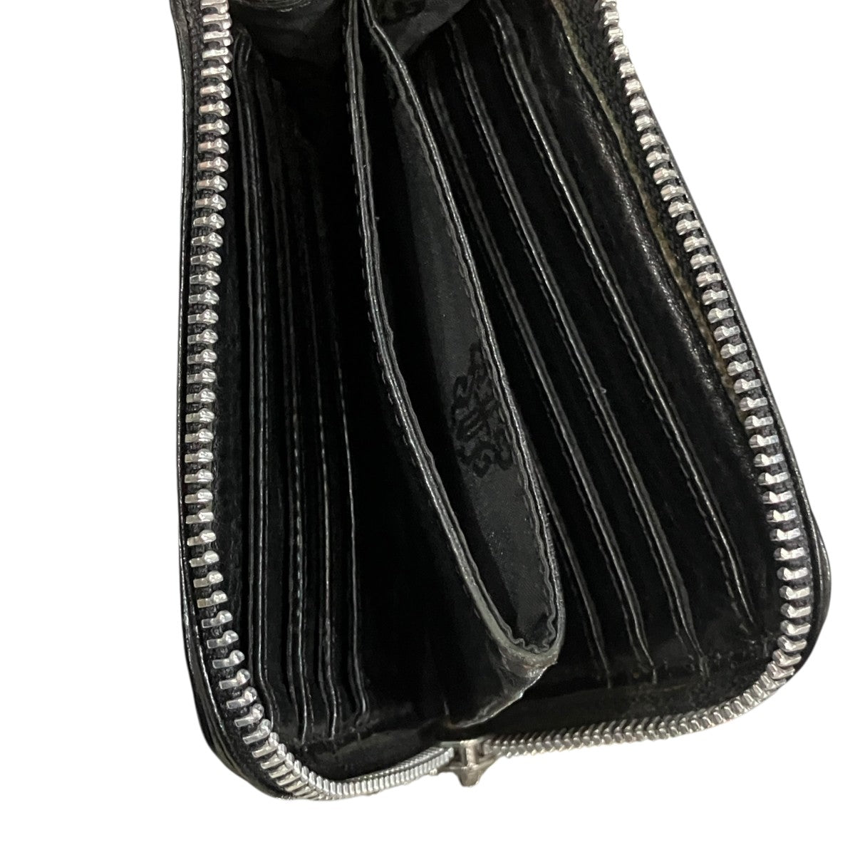 Filigree Cross Half Zip Leather Wallet