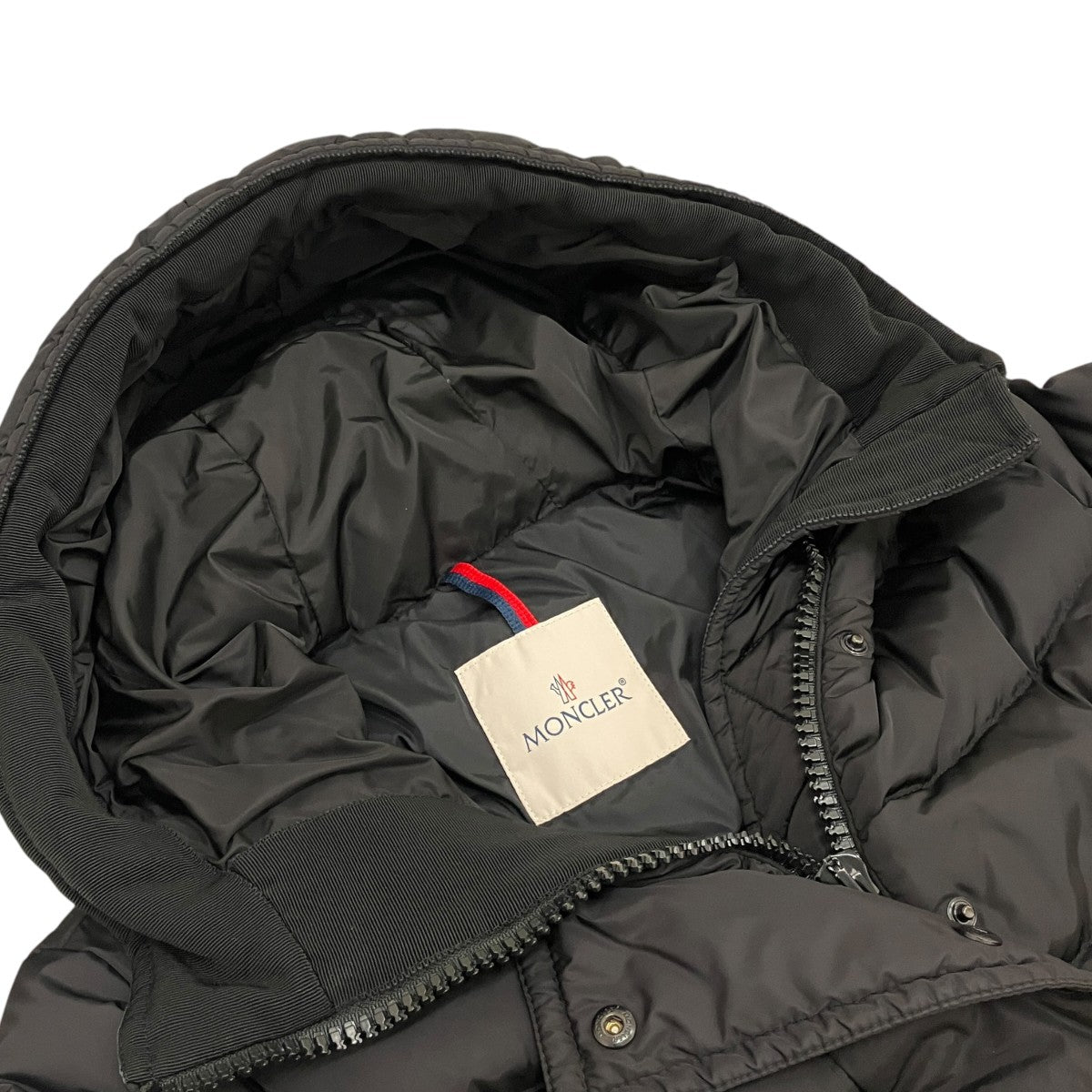 MONCLER(モンクレール) ダウンコートD20934939205 GRIVE D20934939205