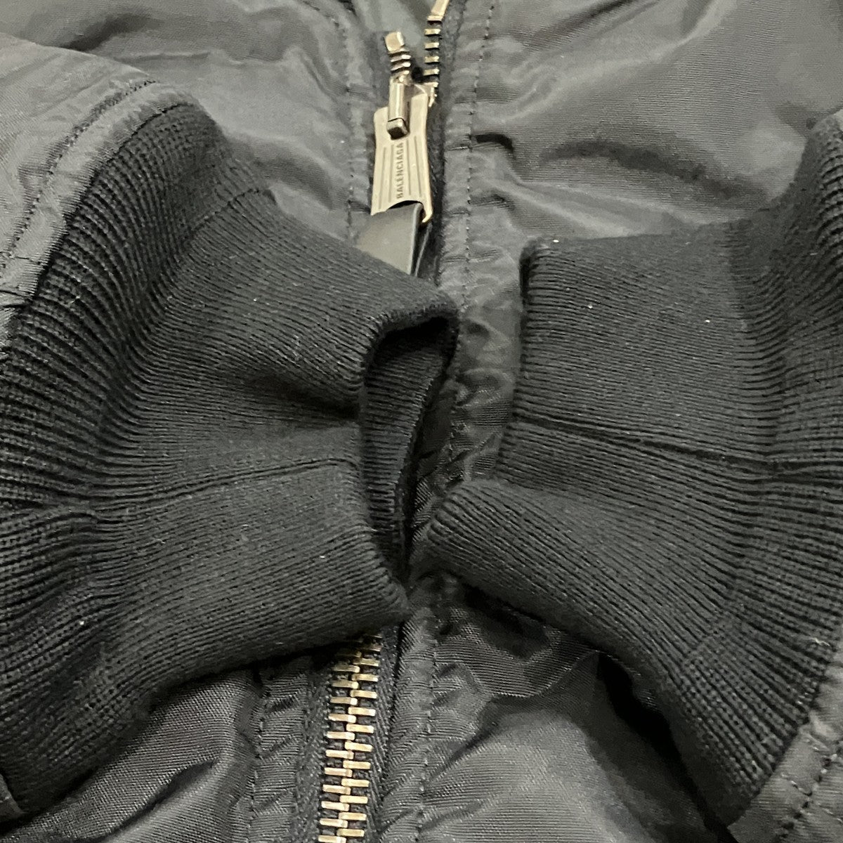 BALENCIAGA Large Fit Bomber MA-1ジャケット 古着・中古-4枚目のアイテム画像