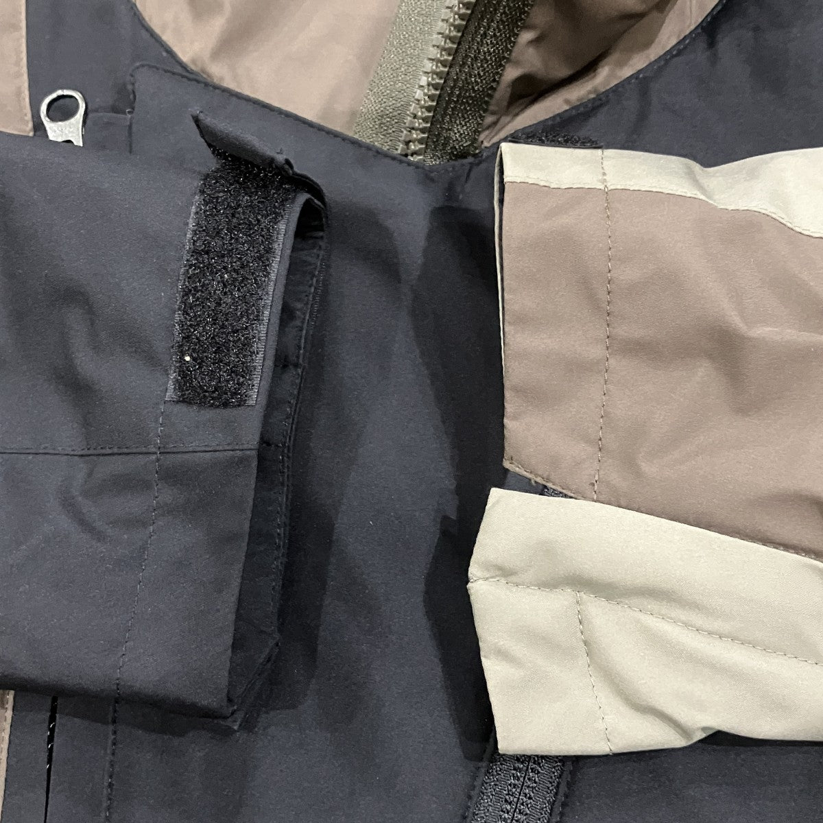 中綿ジップジャケット