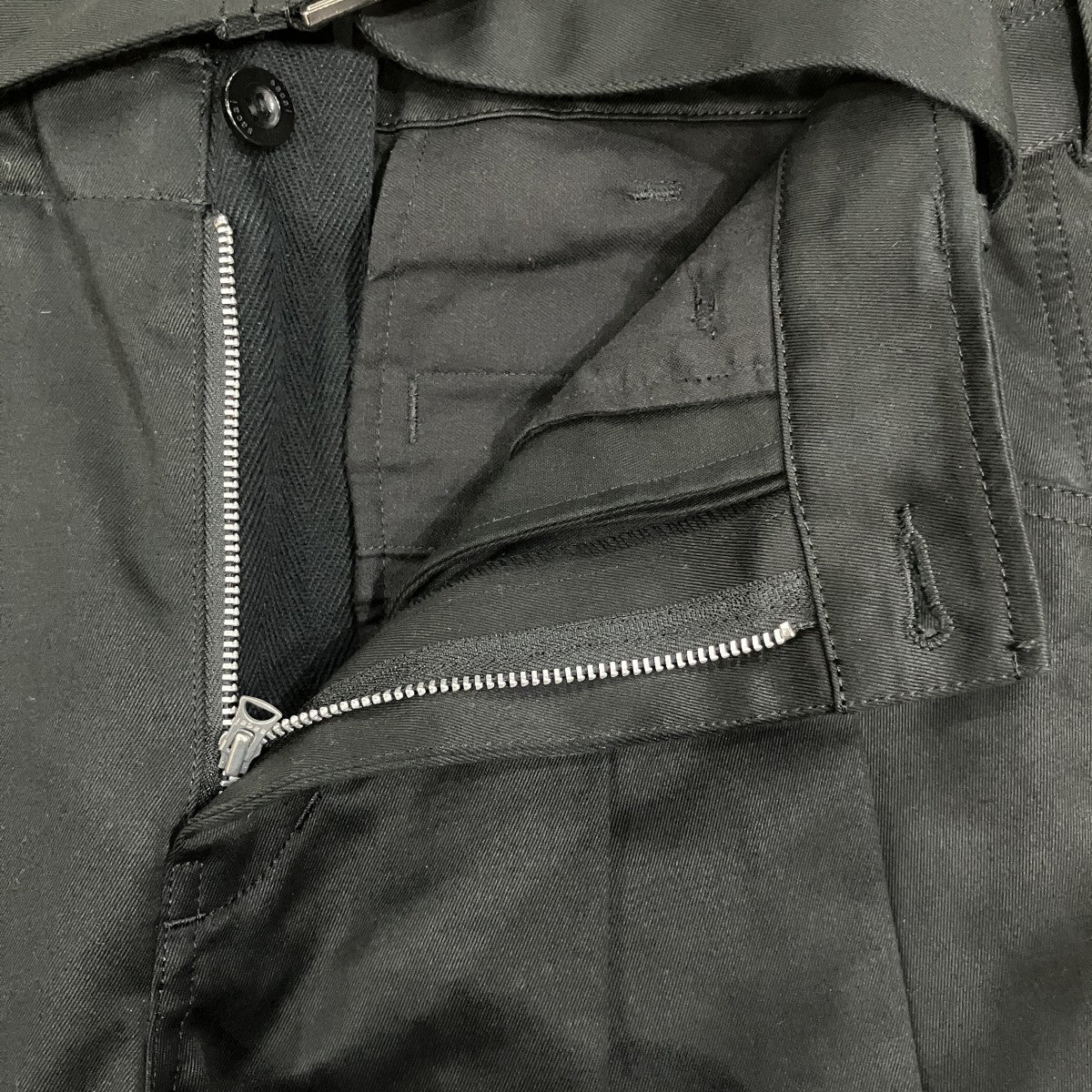 ｢Cotton Chino Pants｣ワイドベルテッドチノパンツ26-04032M