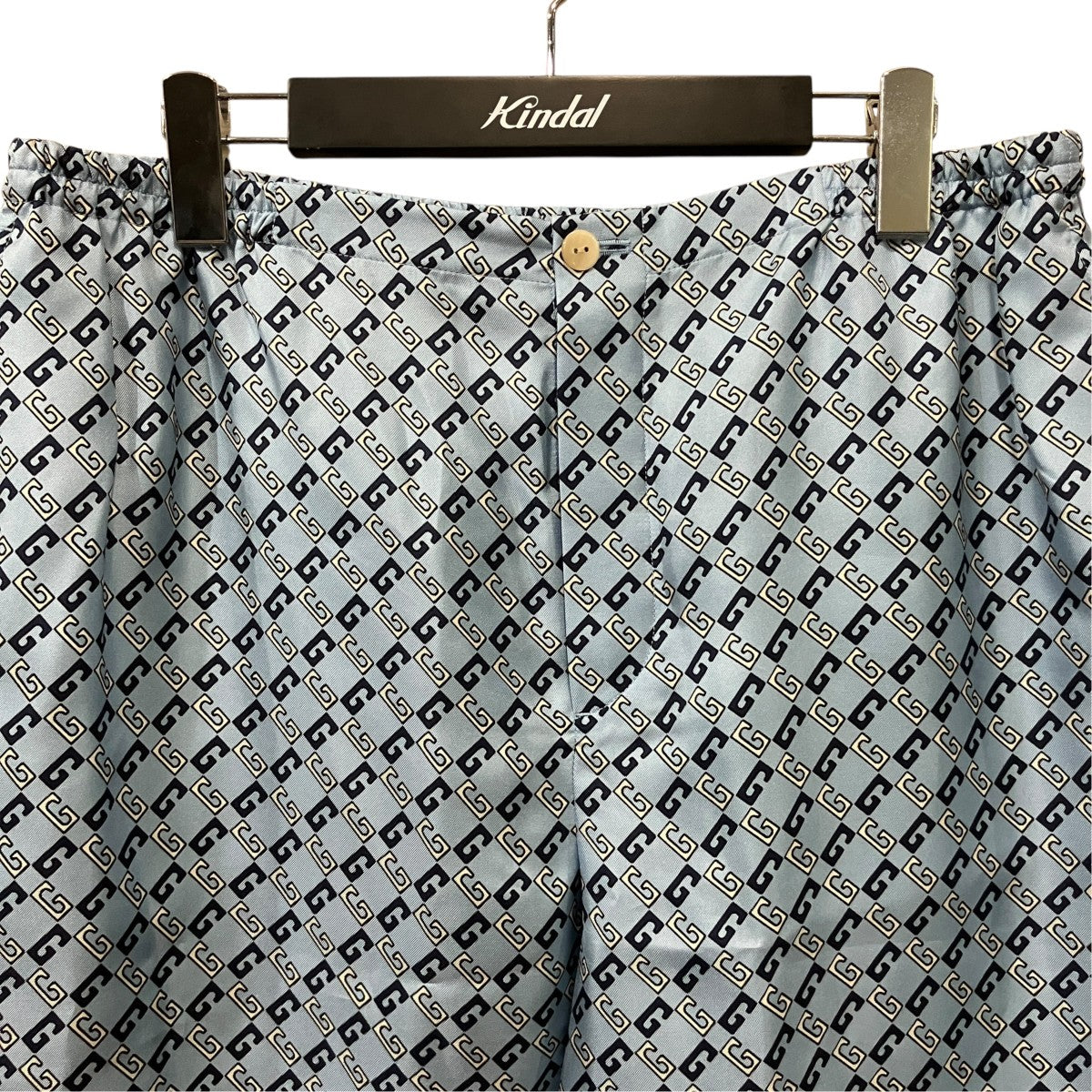 GG総柄シルクショートパンツ672698