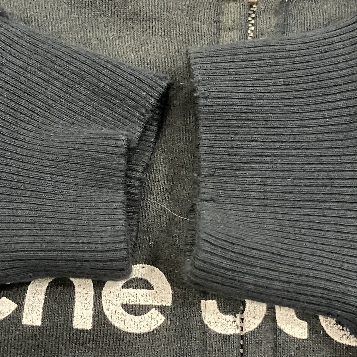ジップアップスウェット