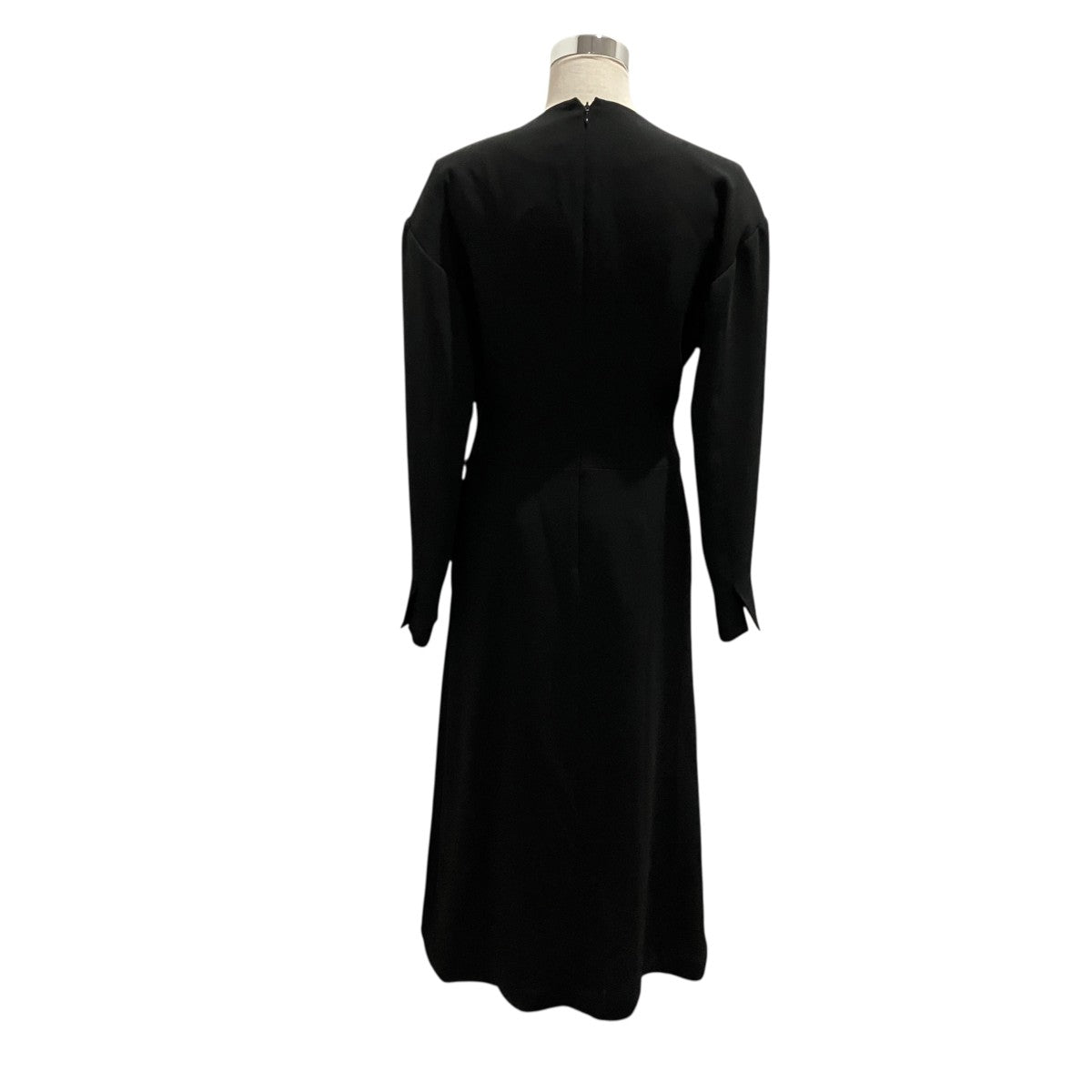 フロントカットデザインドレスAA22AW-D03