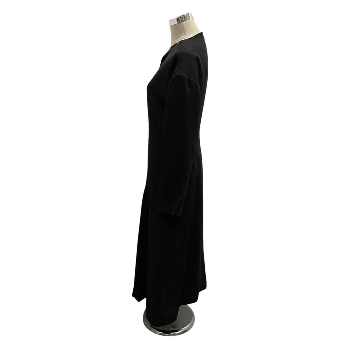 フロントカットデザインドレスAA22AW-D03