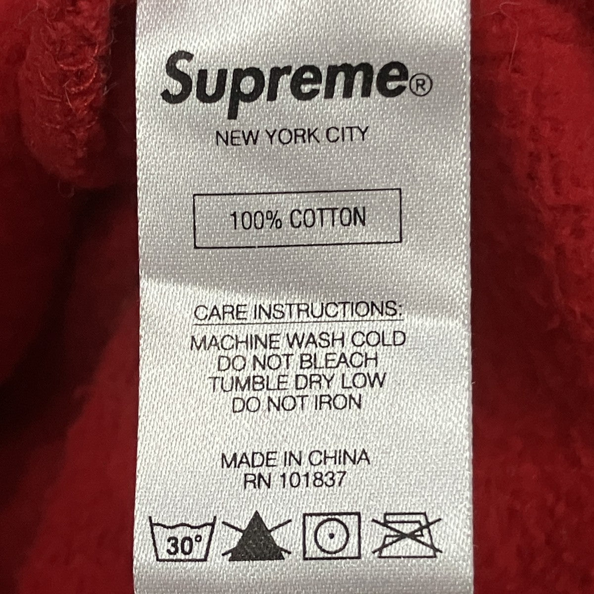 Supreme(シュプリーム) プルオーバーパーカー レッド サイズ M｜【公式