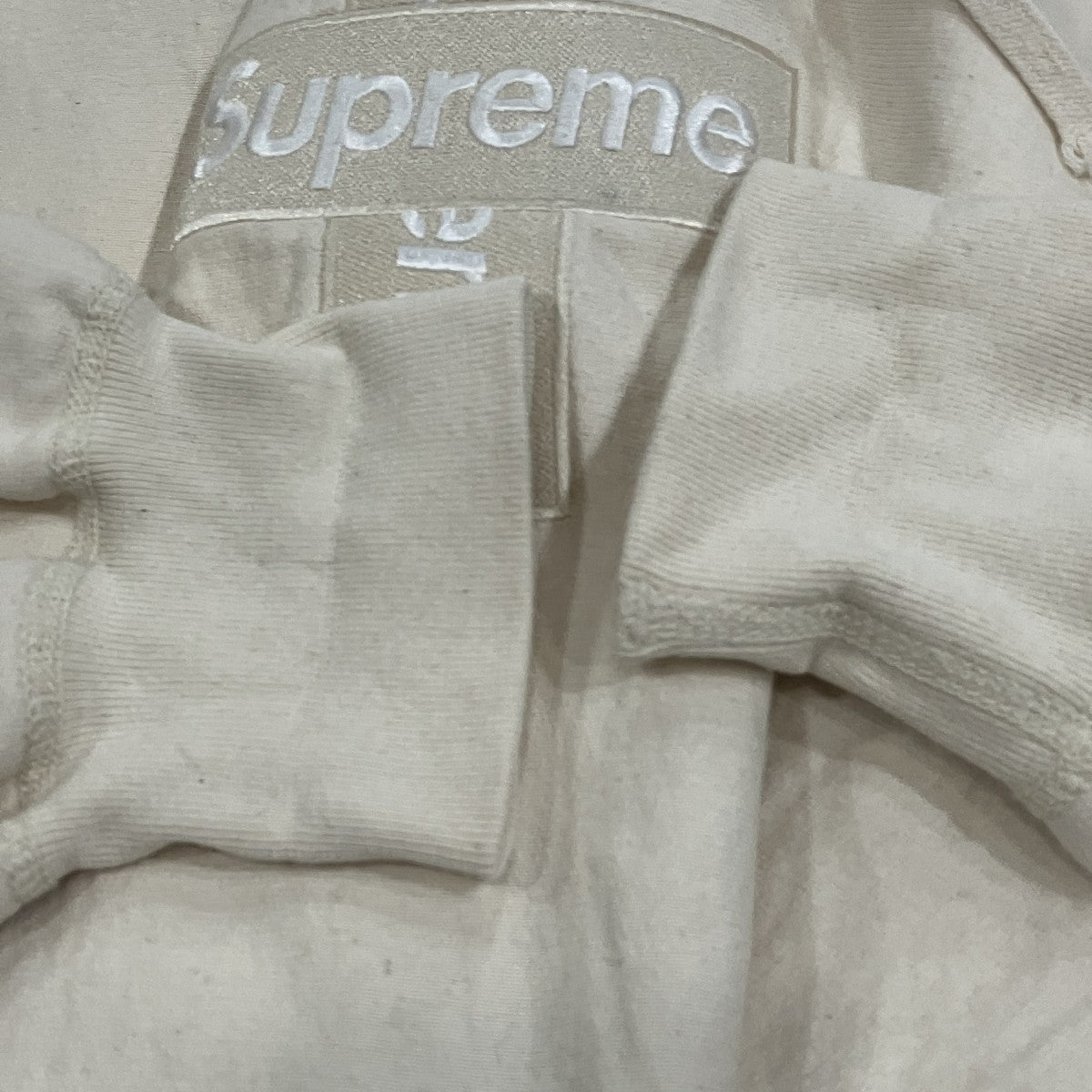 Supreme(シュプリーム) Cross Box Logo プルオーバーパーカー ベージュ