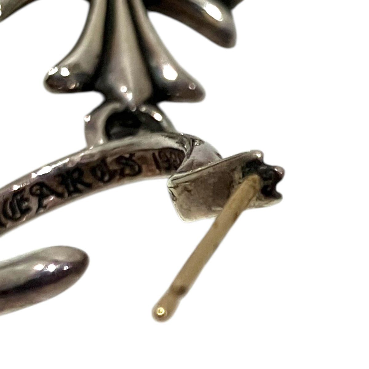 CHROME HEARTS(クロムハーツ) タイニーCHクロスピアス シルバー