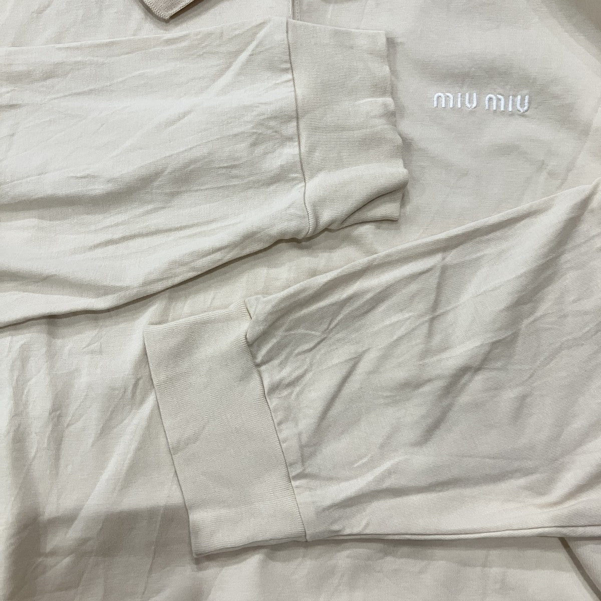 MIU MIU ロゴ刺繍ポロシャツ 古着・中古-6枚目のアイテム画像