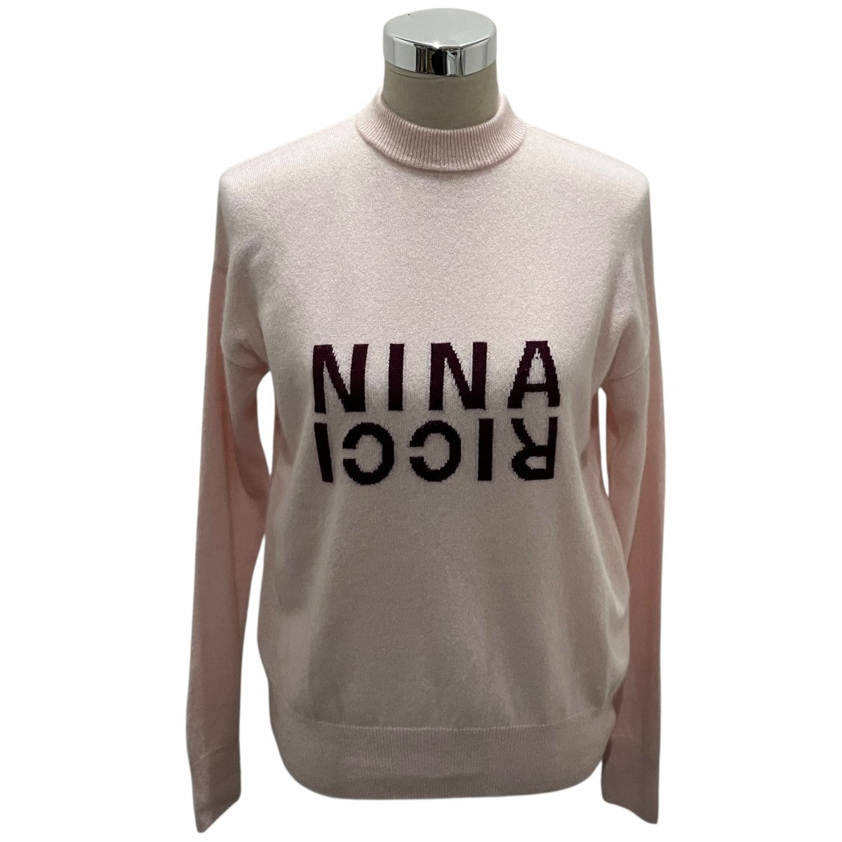 NINA RICCI ロゴニット2A-PU036-ML460 古着・中古-1枚目のアイテム画像