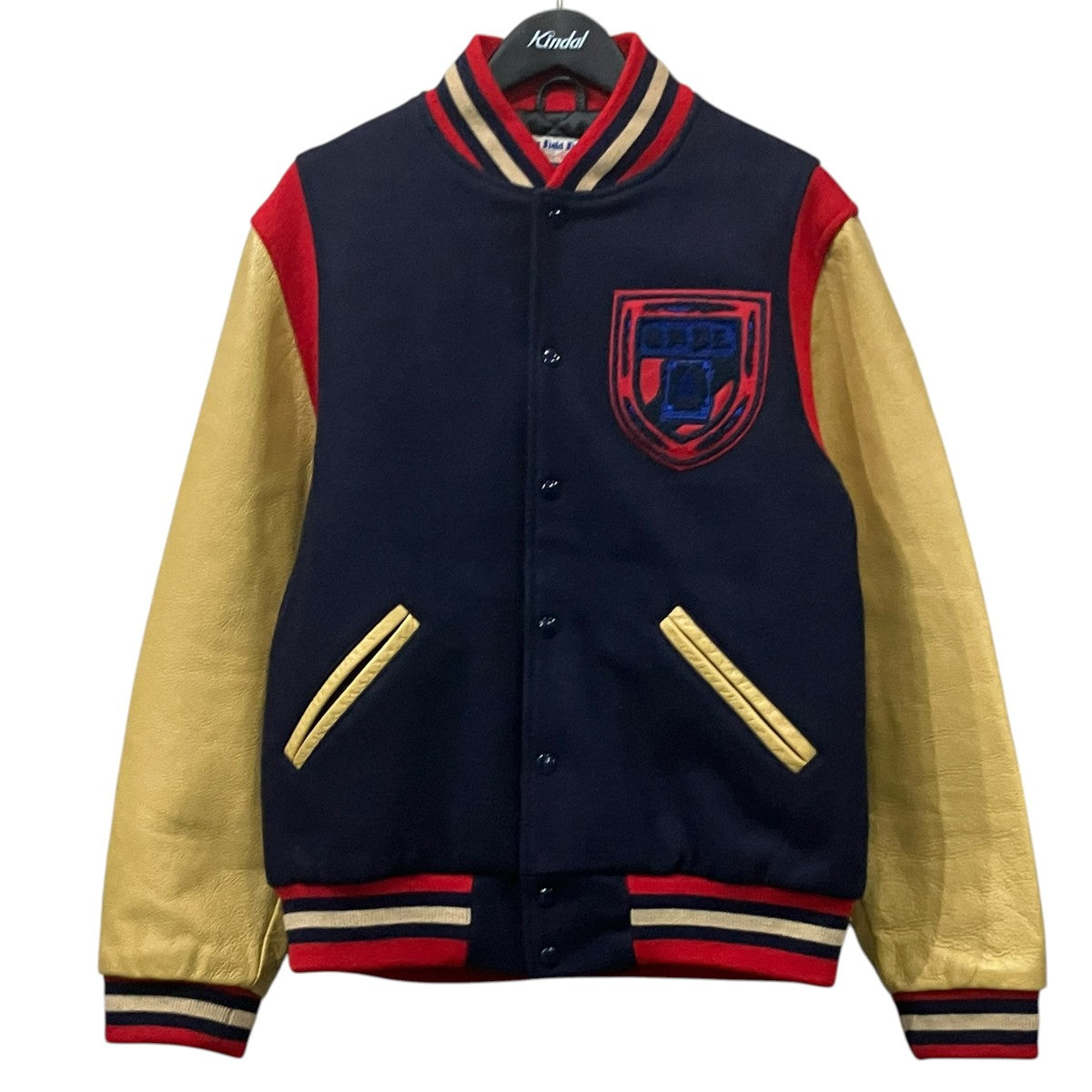 A BATHING APE ロゴワッペンスタジャン 古着・中古-1枚目のアイテム画像